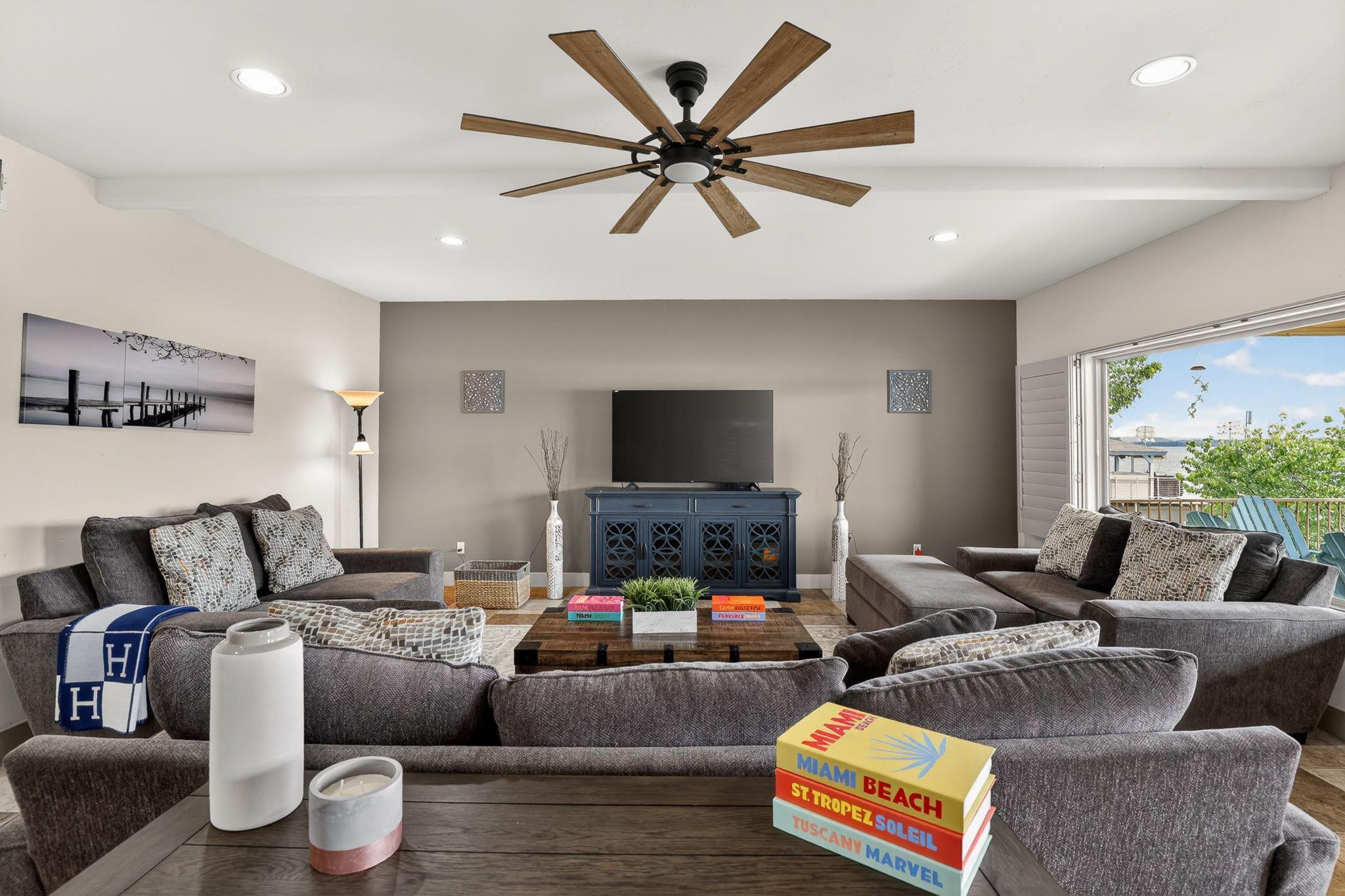 1002 Scenic Loop, Kingsland, TX 78639