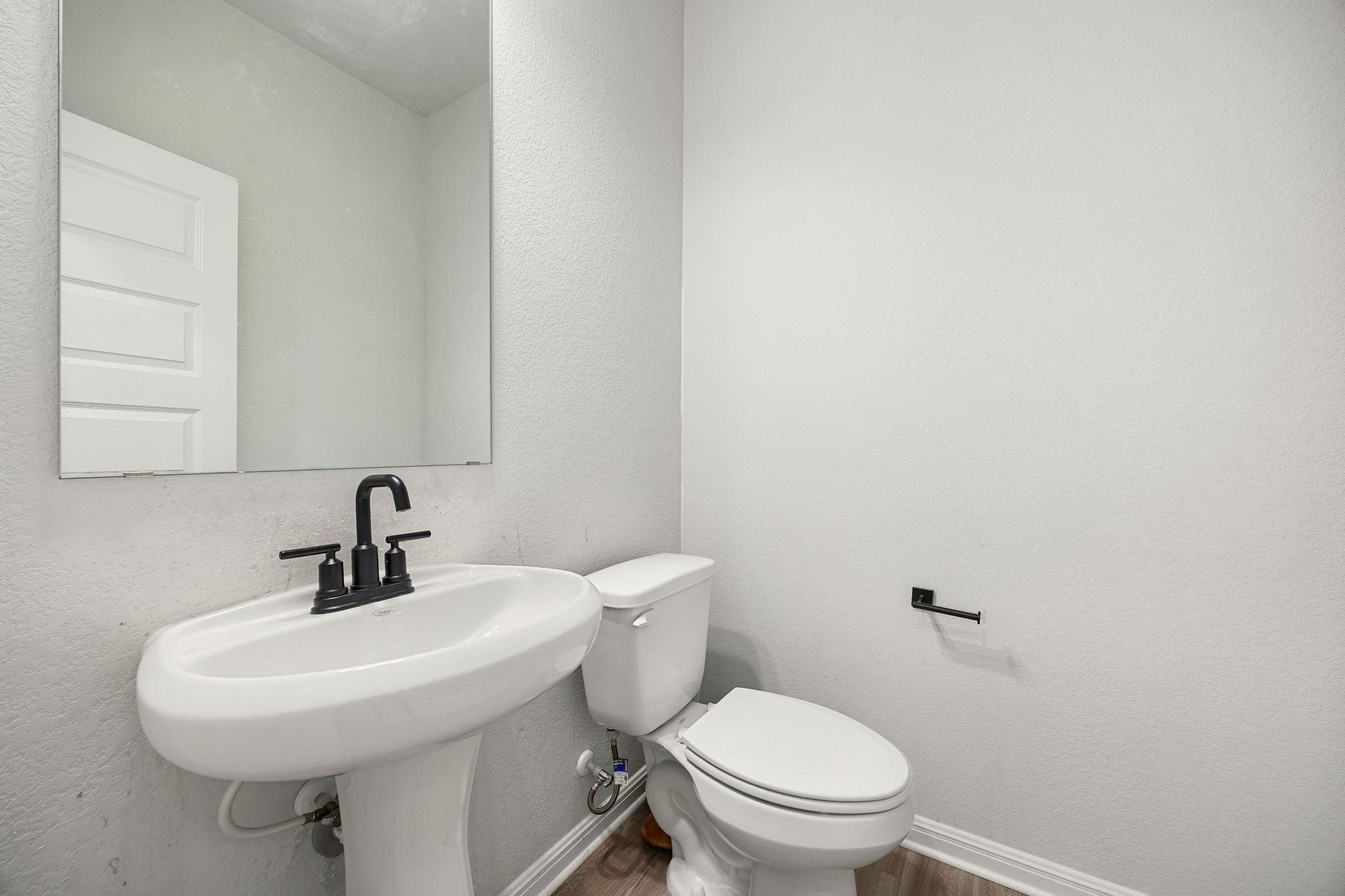 2456 Jack Nora Way, Round Rock, TX 78665