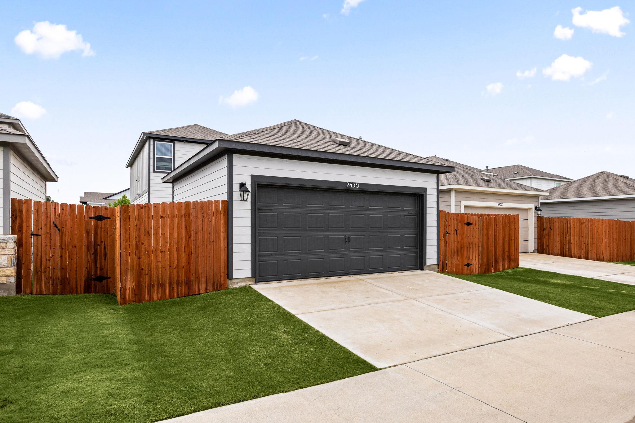 2456 Jack Nora Way, Round Rock, TX 78665