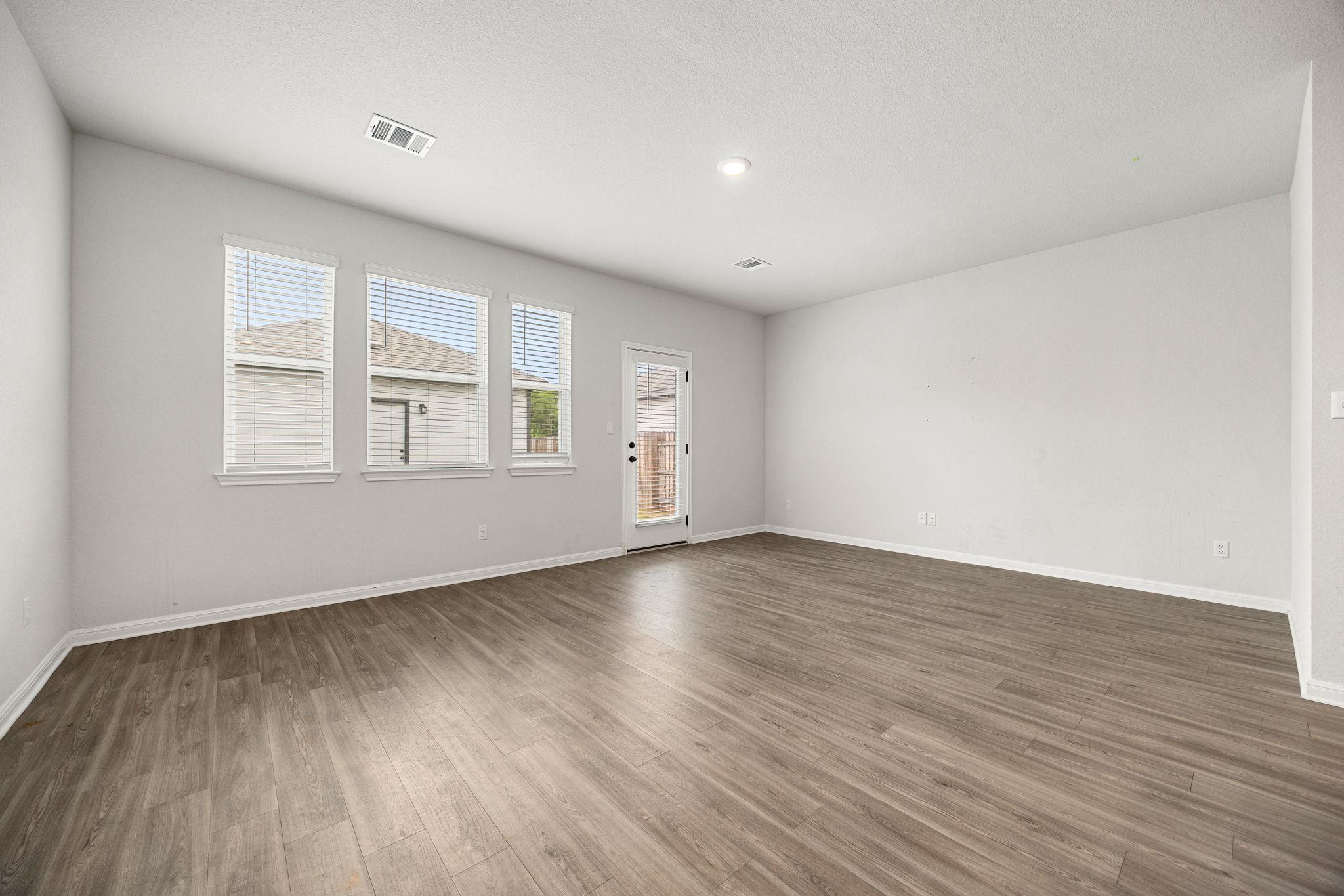 2456 Jack Nora Way, Round Rock, TX 78665
