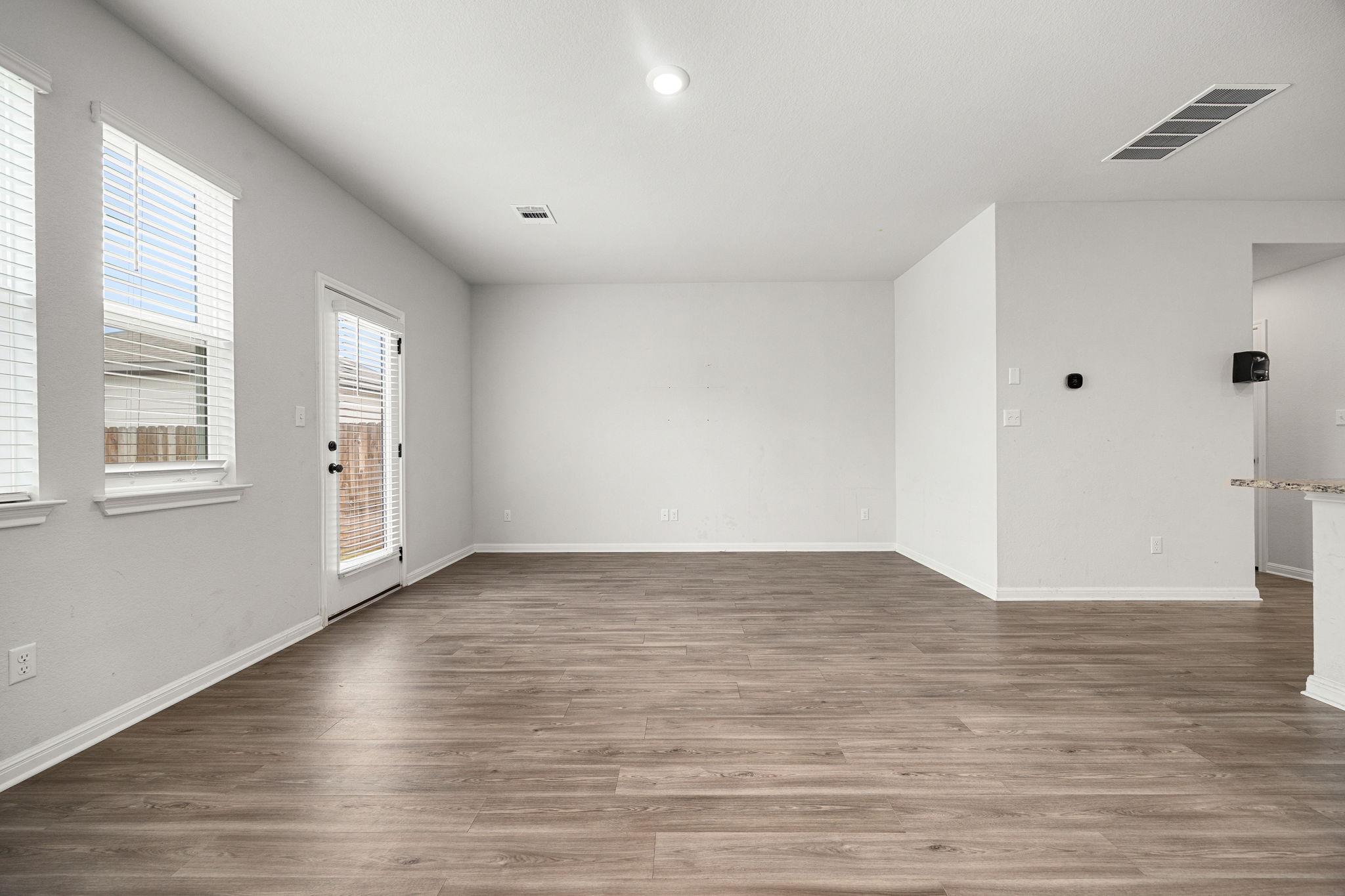 2456 Jack Nora Way, Round Rock, TX 78665