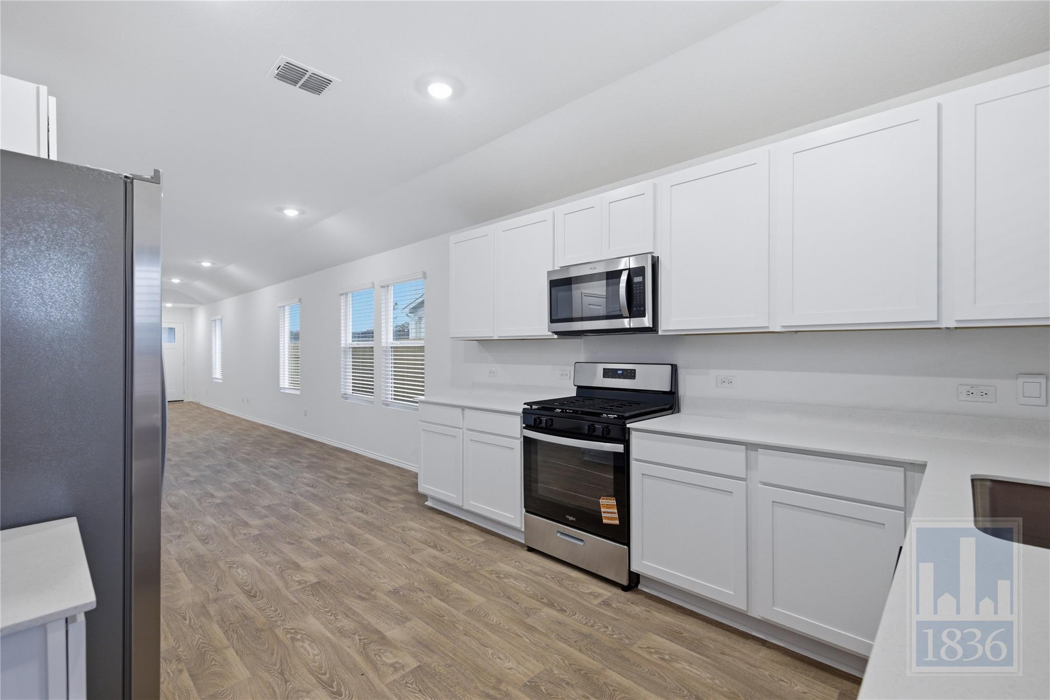 306 Constanza Trl, Bastrop, TX 78602