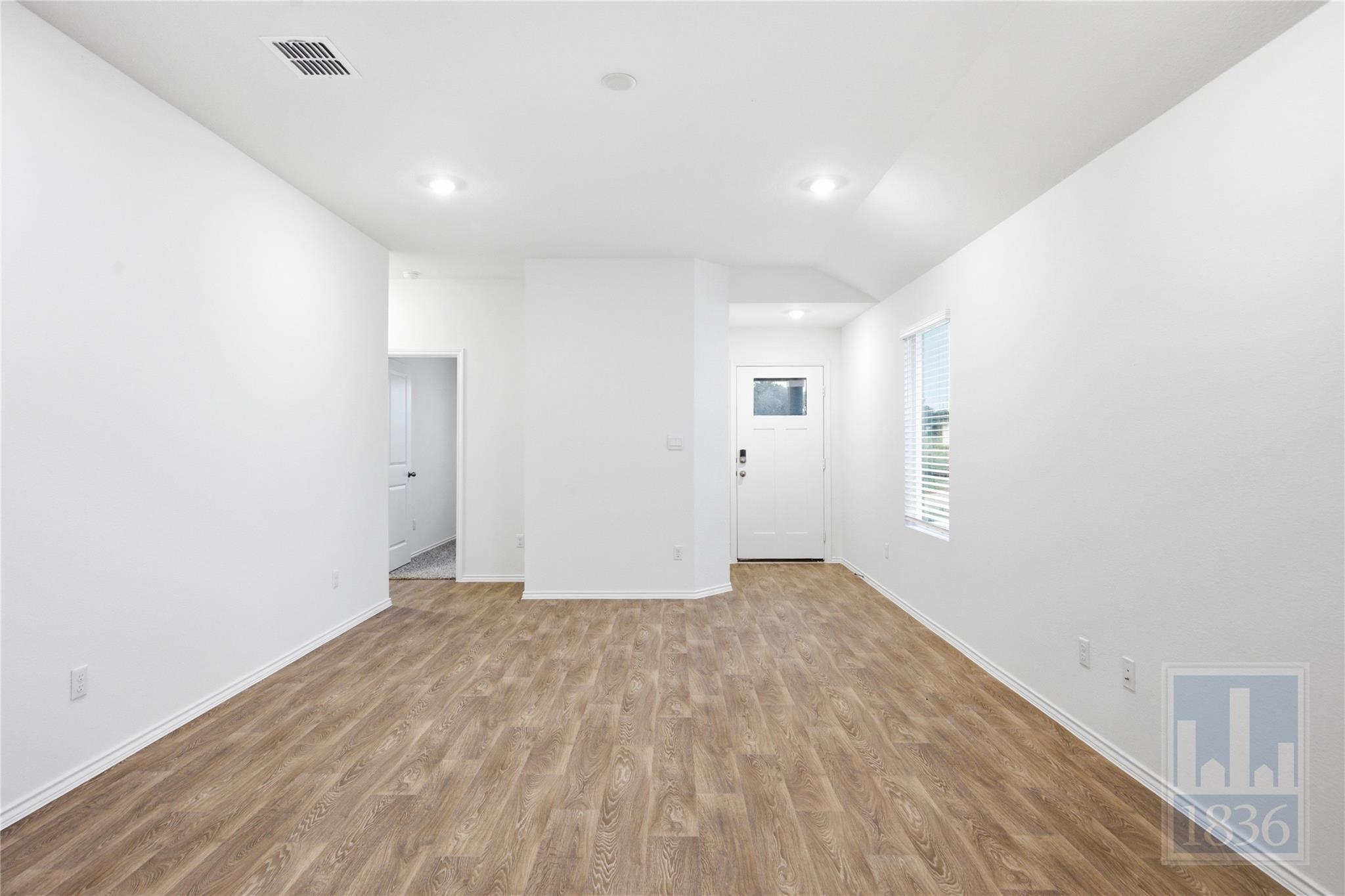 306 Constanza Trl, Bastrop, TX 78602