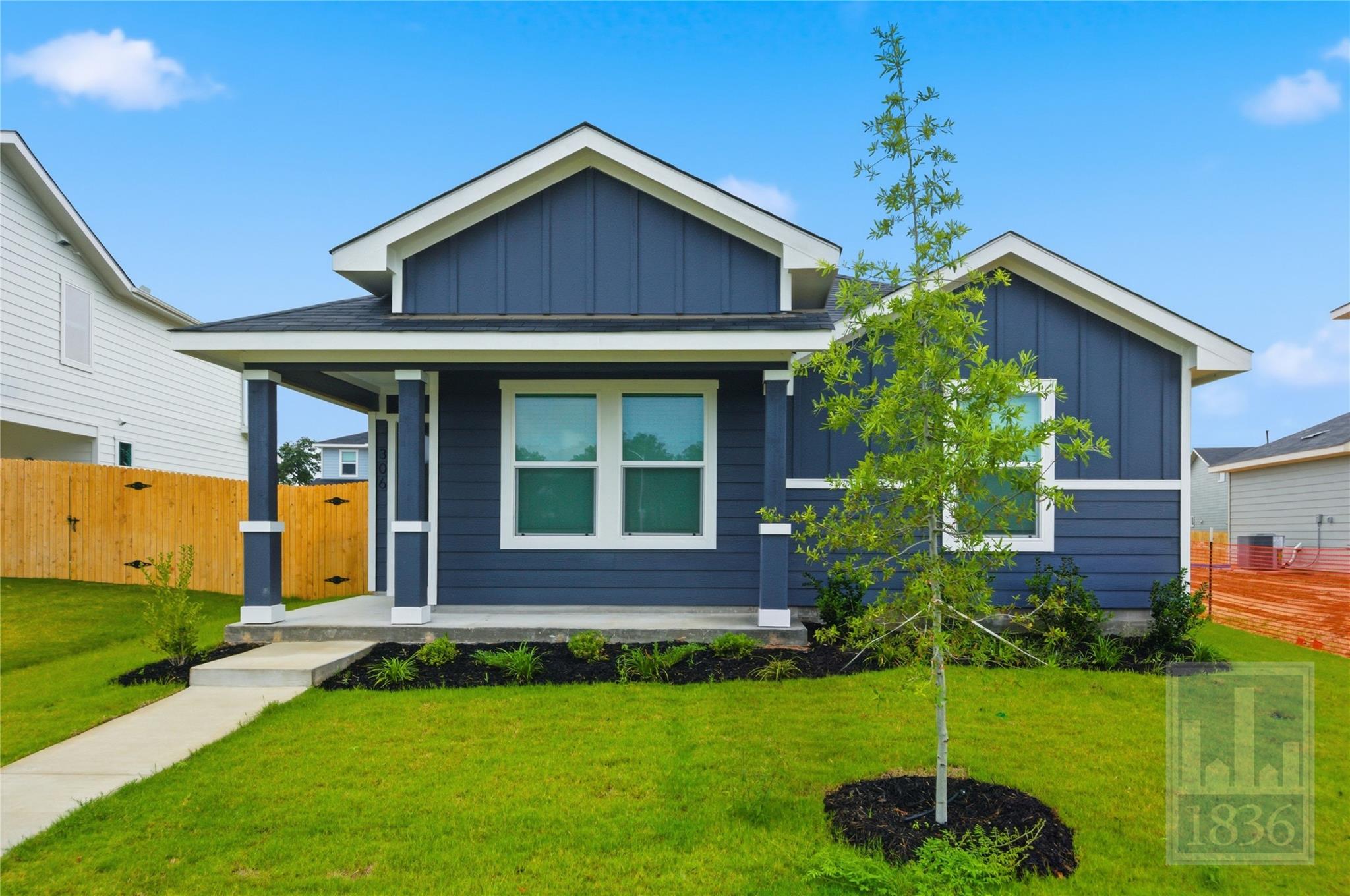 306 Constanza Trl, Bastrop, TX 78602