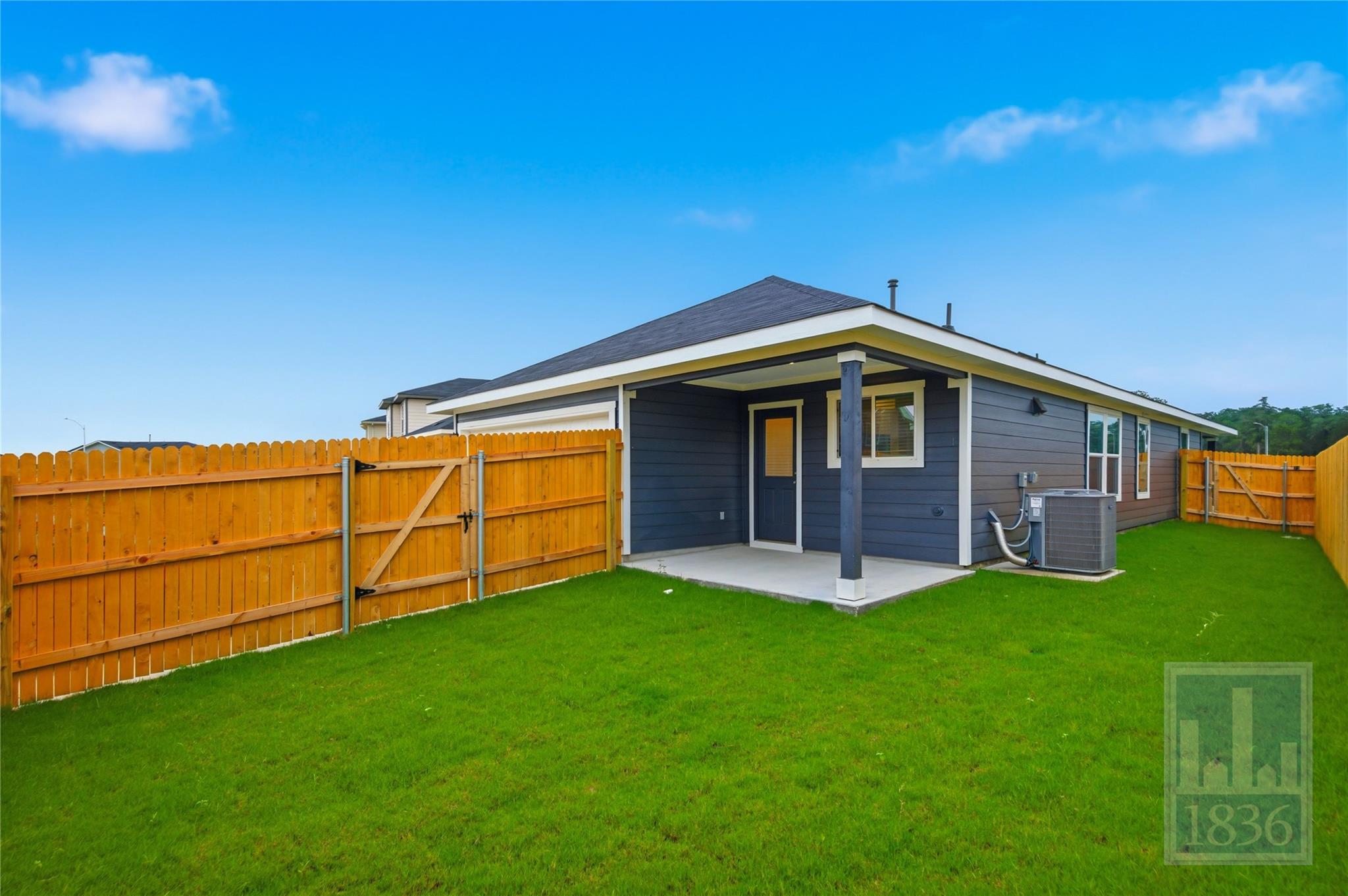 306 Constanza Trl, Bastrop, TX 78602