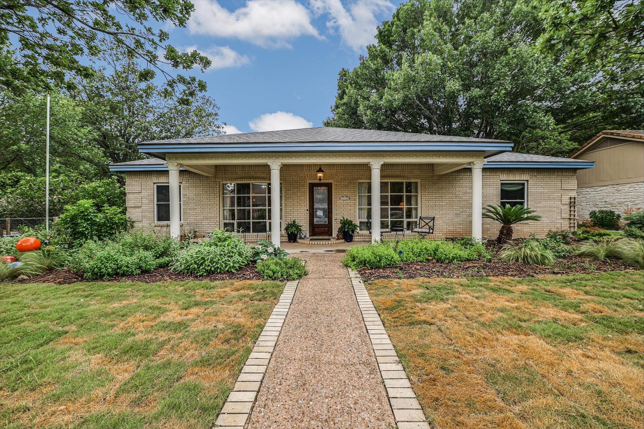 10300 La Costa Dr, Austin, TX 78747