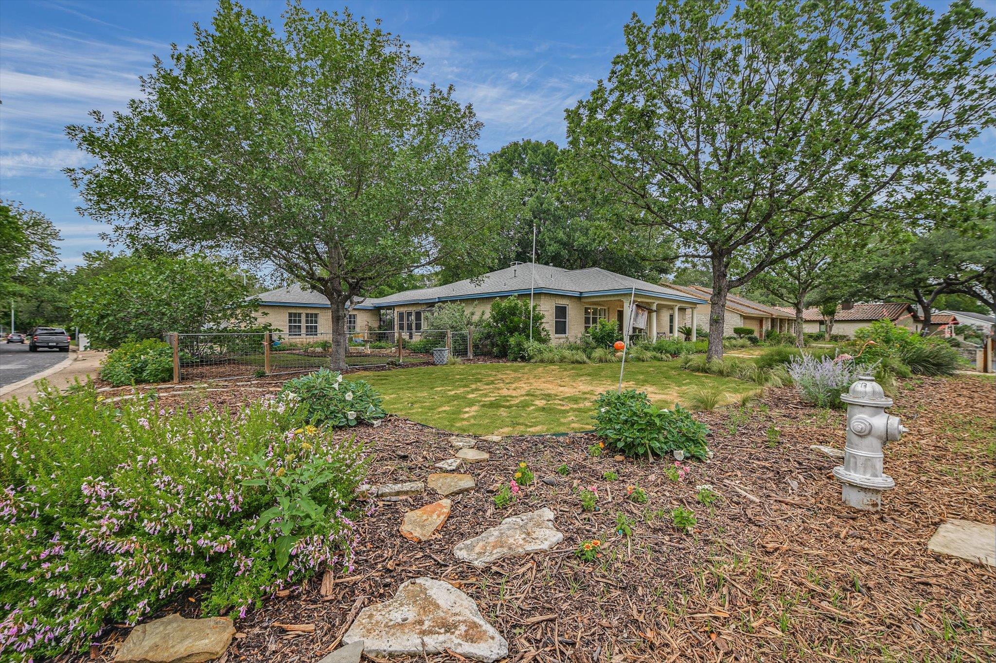 10300 La Costa Dr, Austin, TX 78747