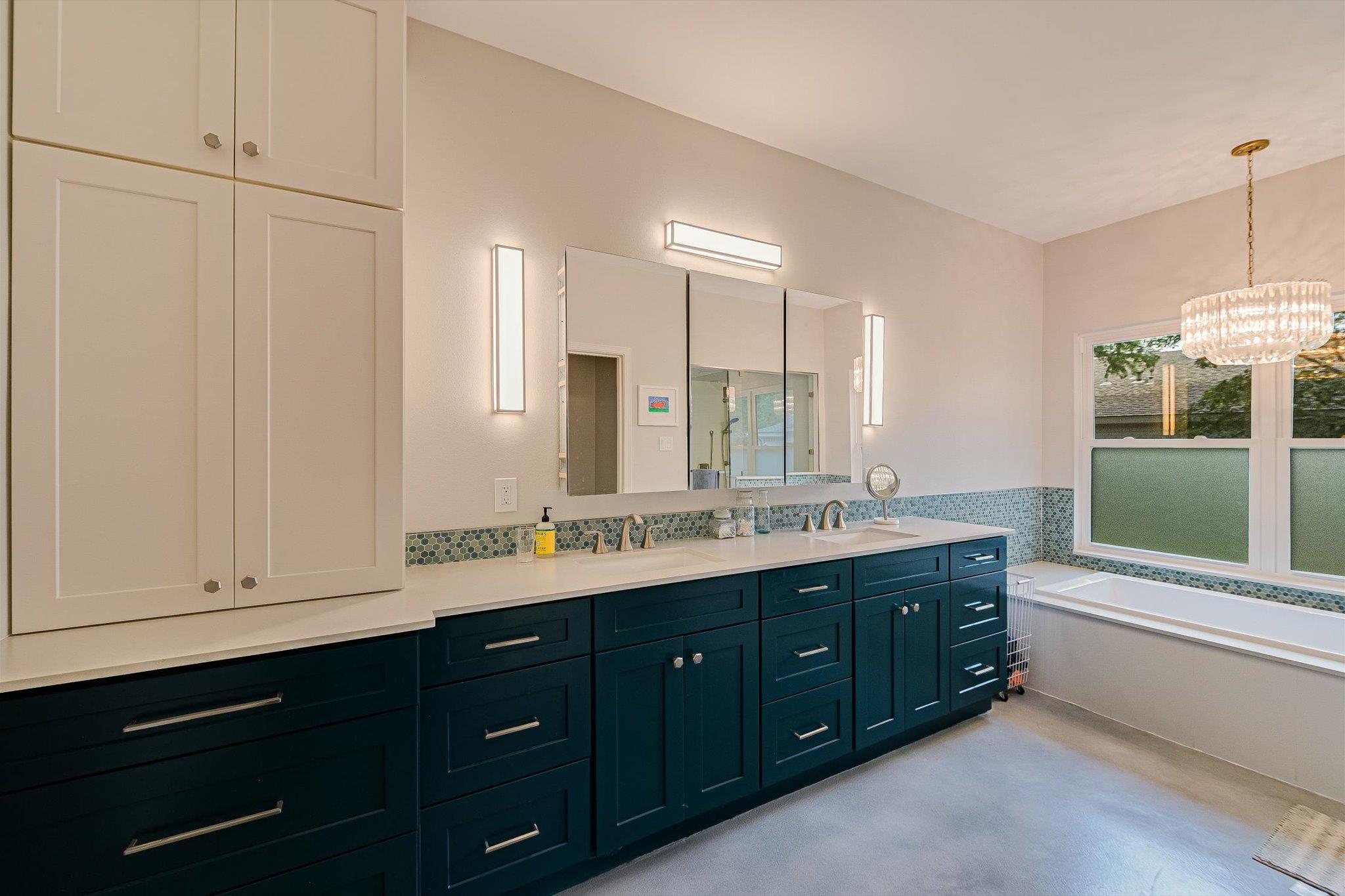 10300 La Costa Dr, Austin, TX 78747