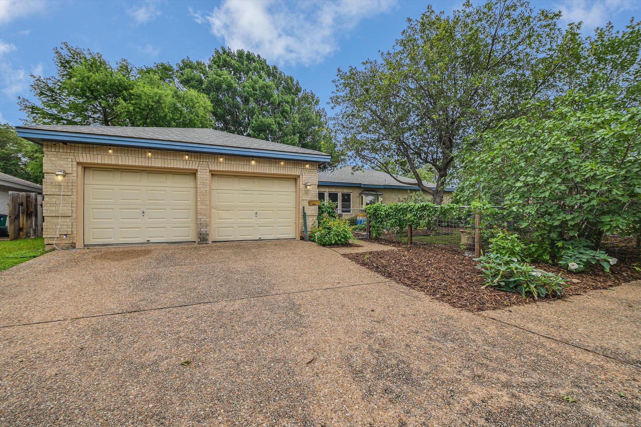 10300 La Costa Dr, Austin, TX 78747