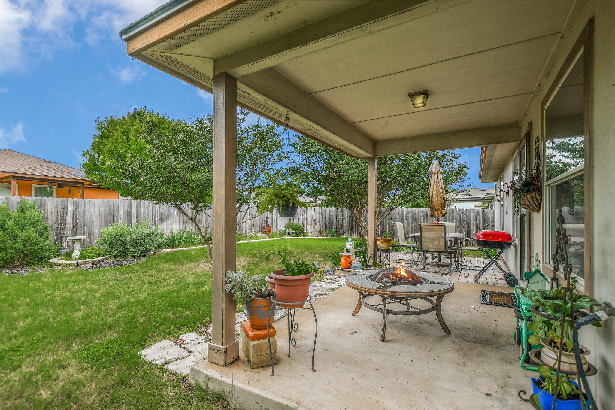 303 Delby St, Hutto, TX 78634