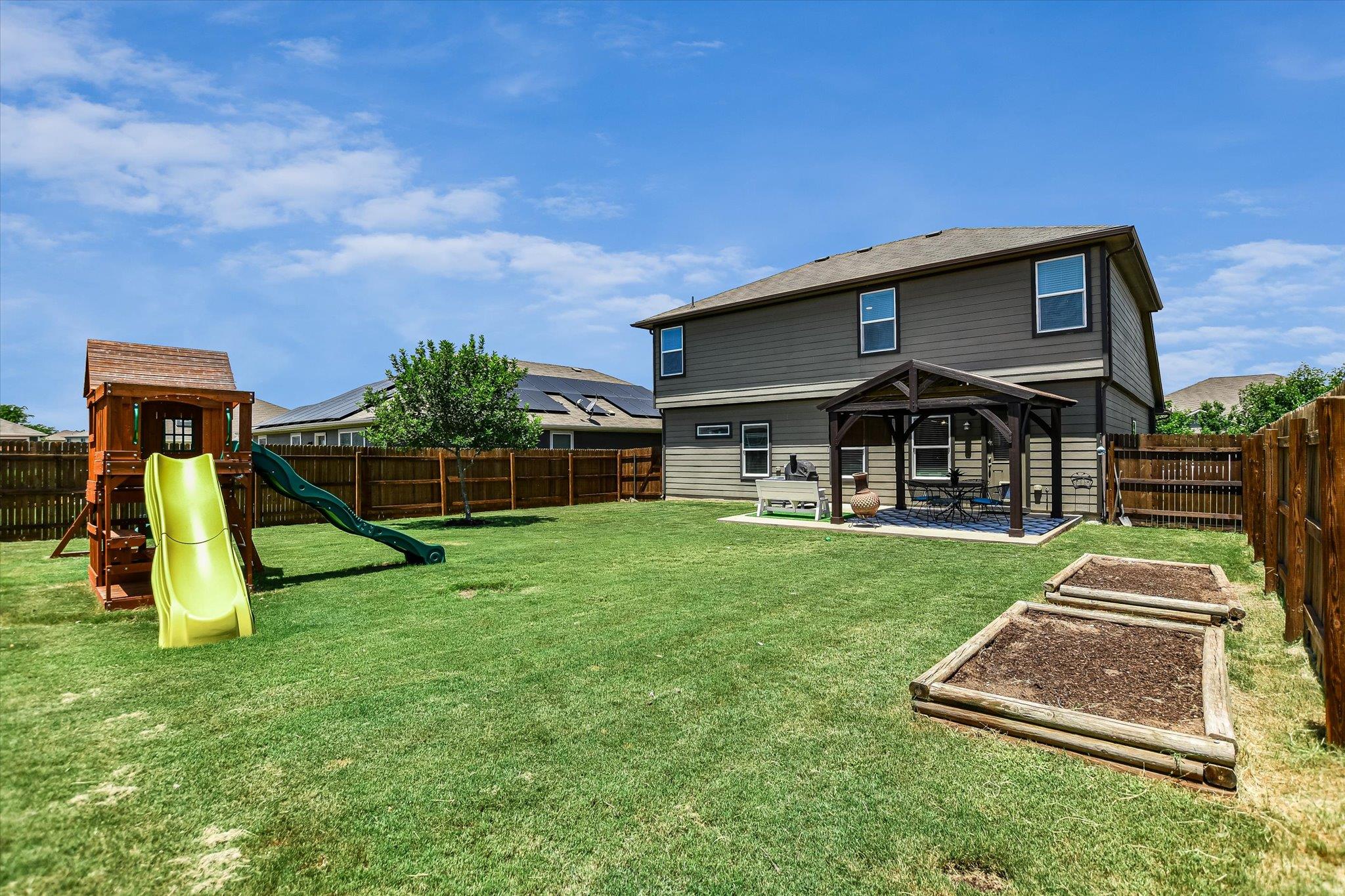 103 Navidad River Dr, Hutto, TX 78634