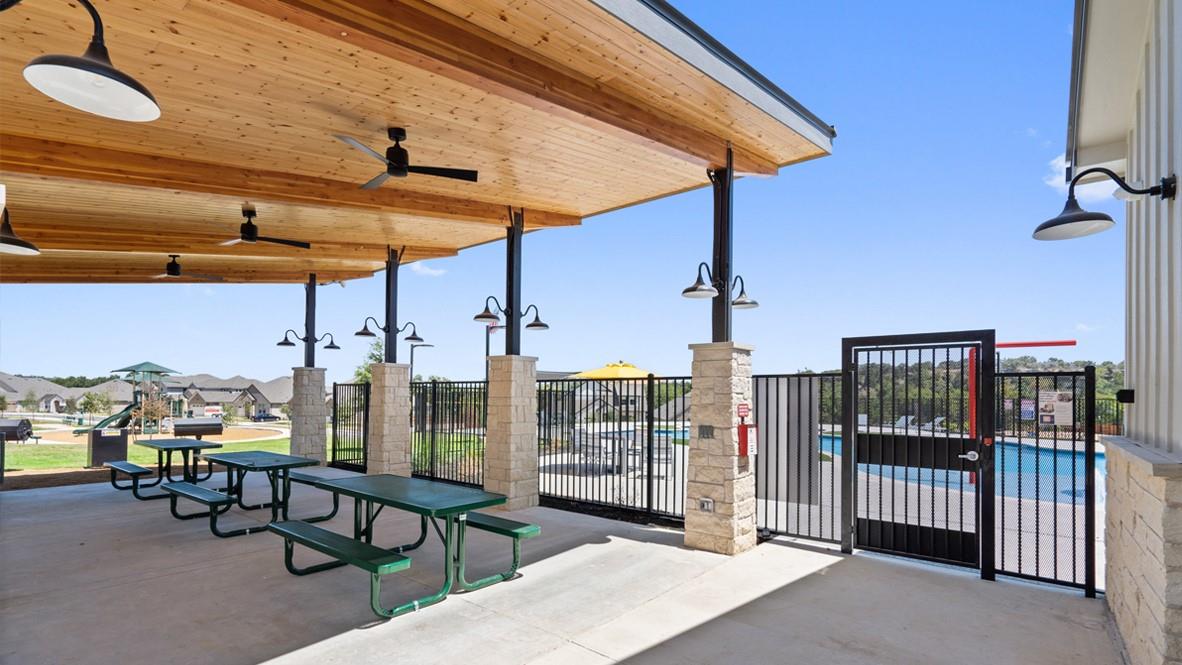 240 Rivers Edge Dr, Georgetown, TX 78628