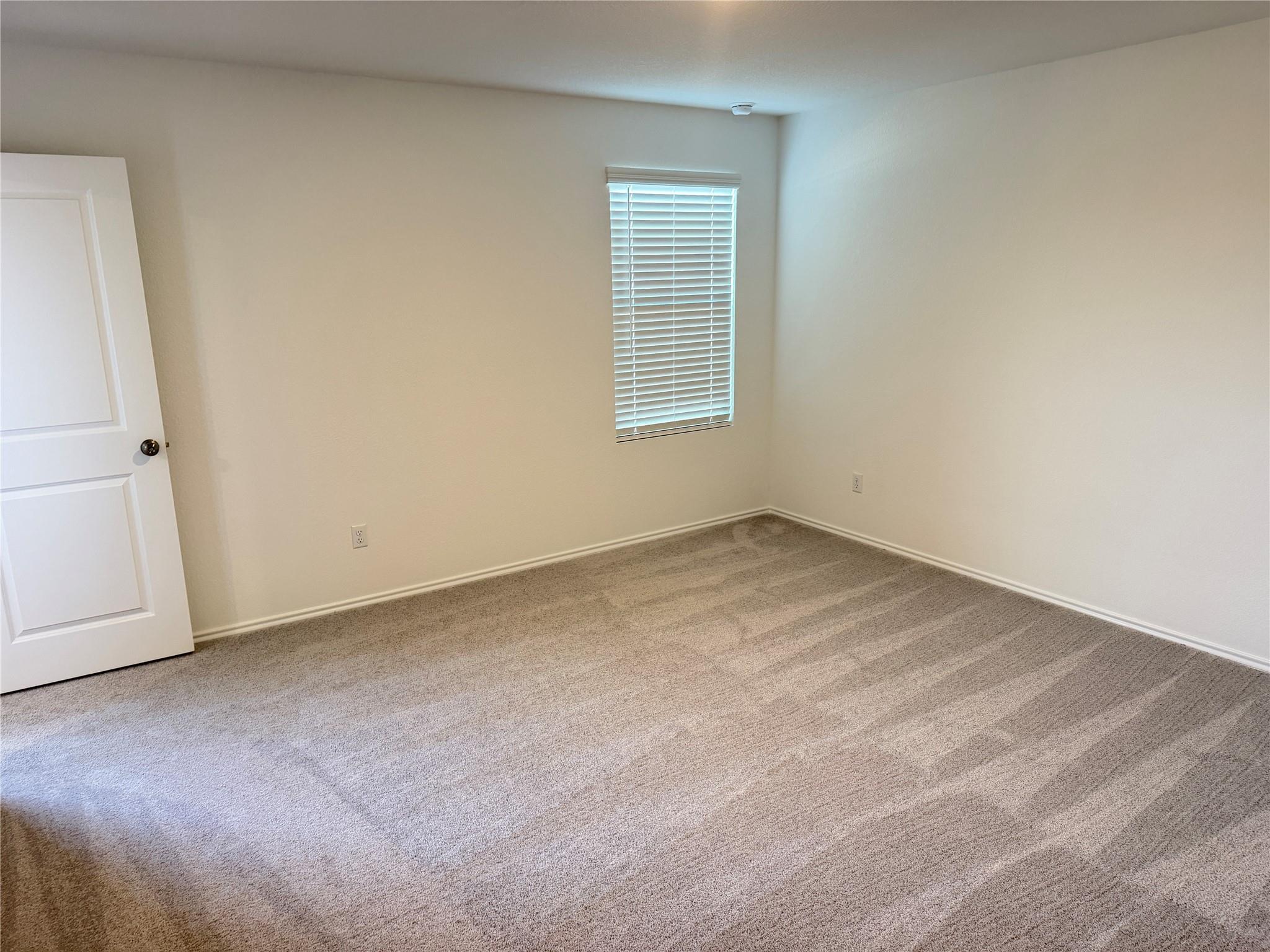 360 Brannigan Dr, Jarrell, TX 76537
