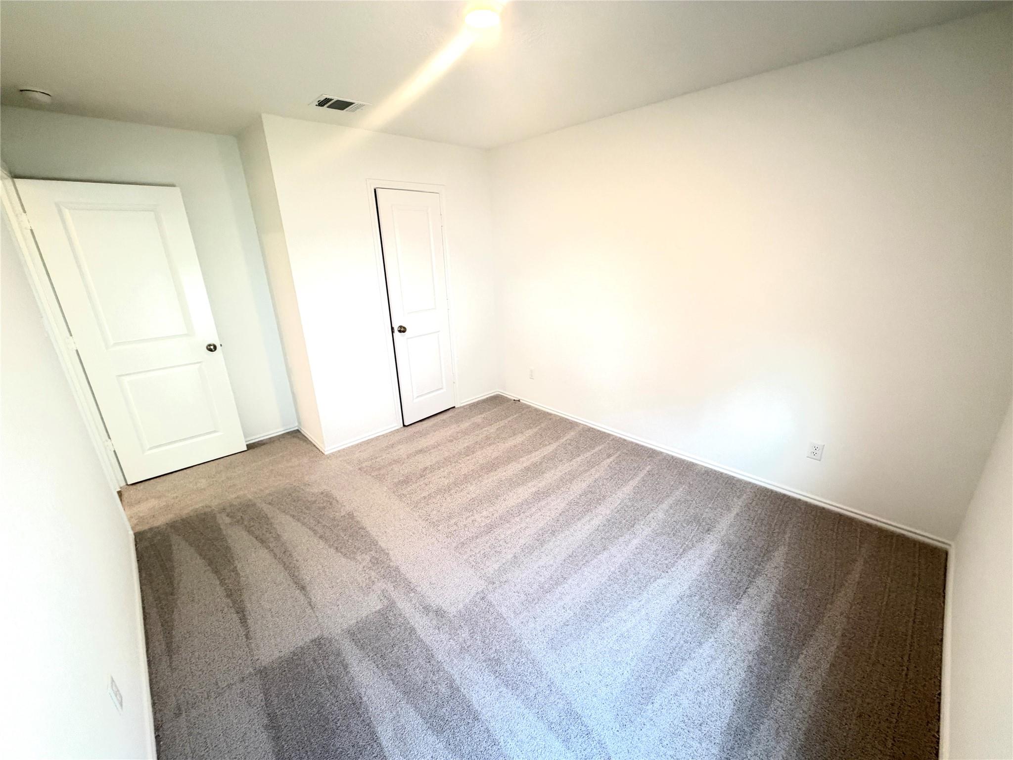 360 Brannigan Dr, Jarrell, TX 76537