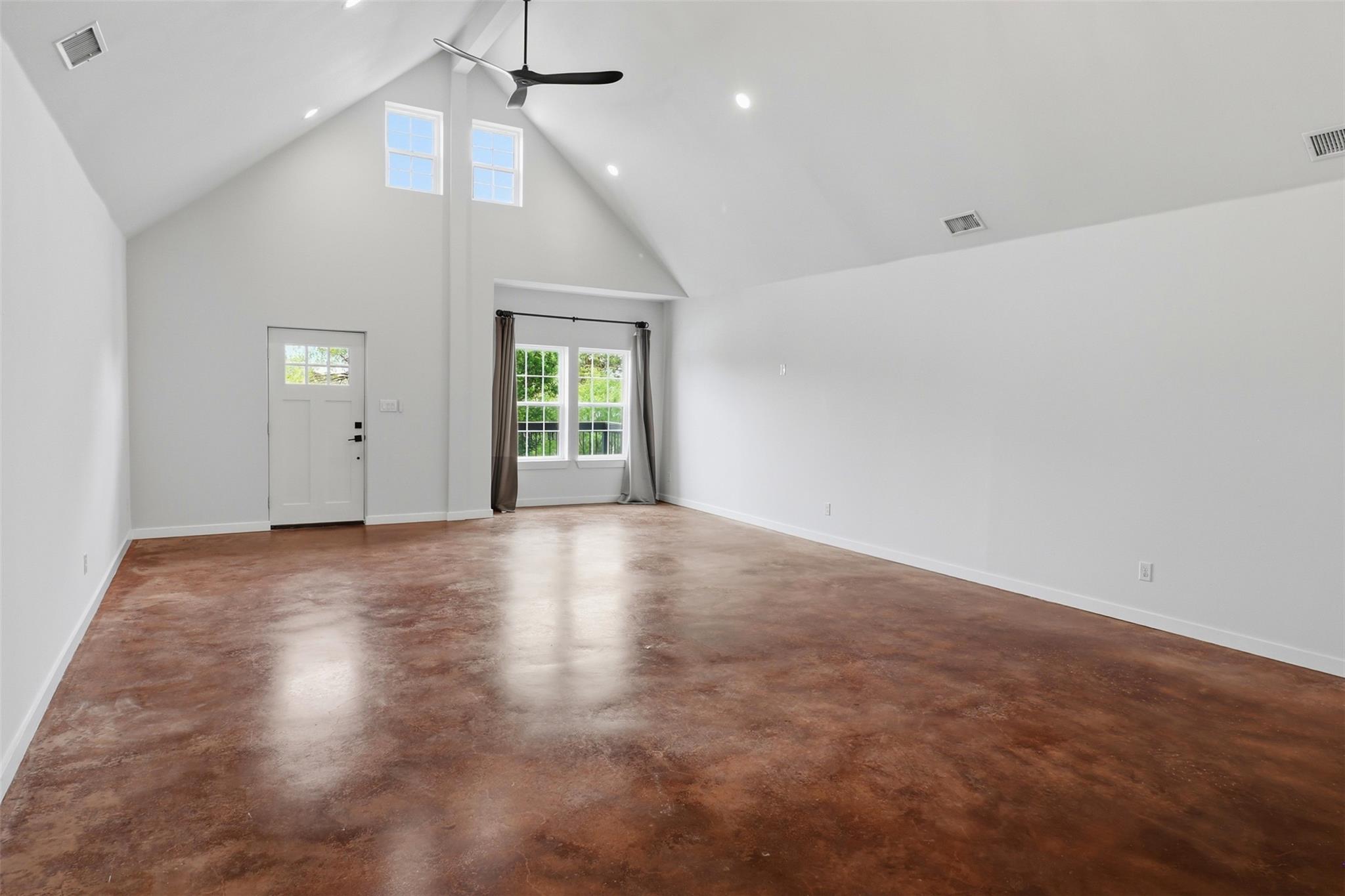 206 Sunfire, Spicewood, TX 78669