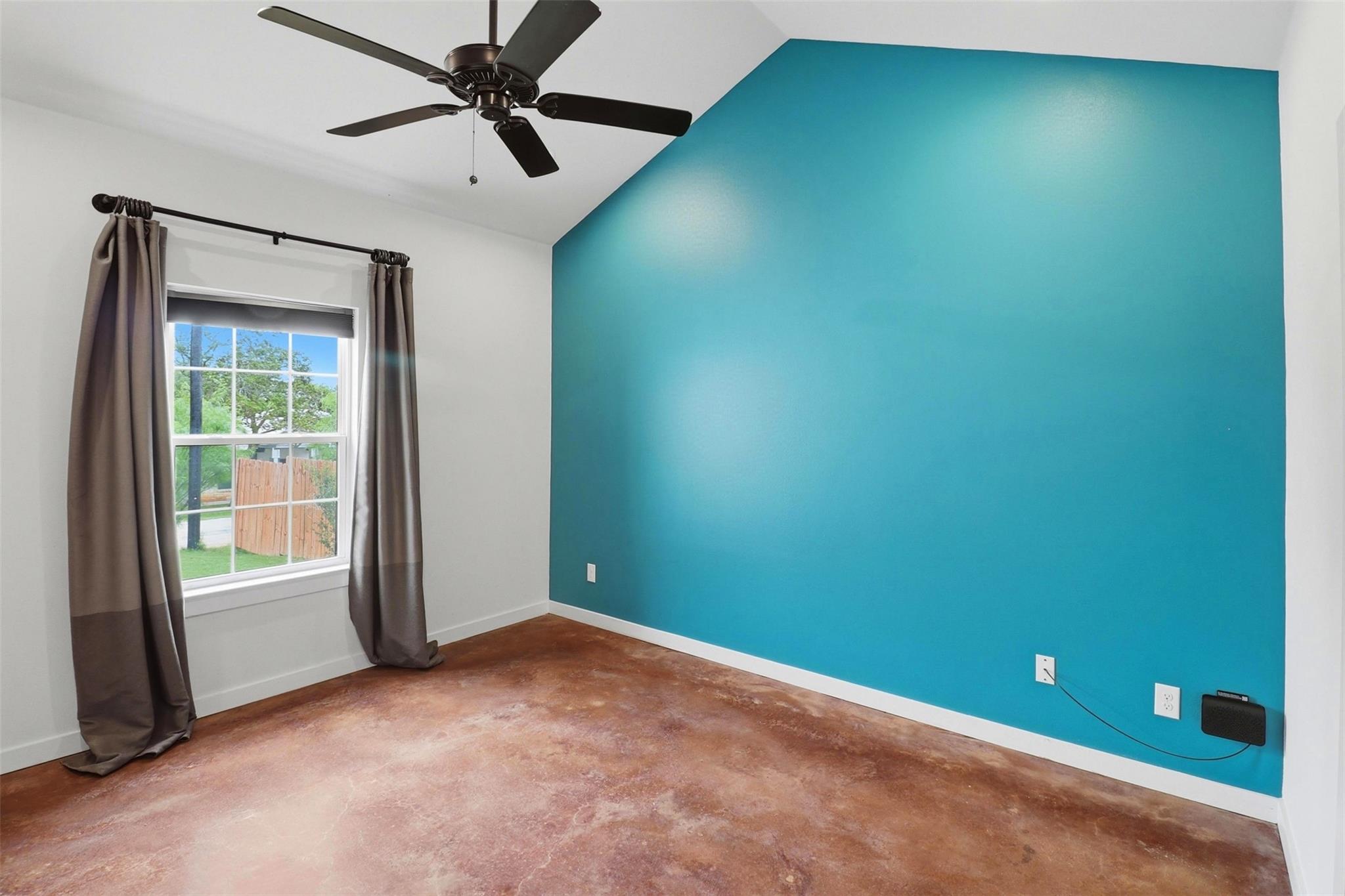 206 Sunfire, Spicewood, TX 78669