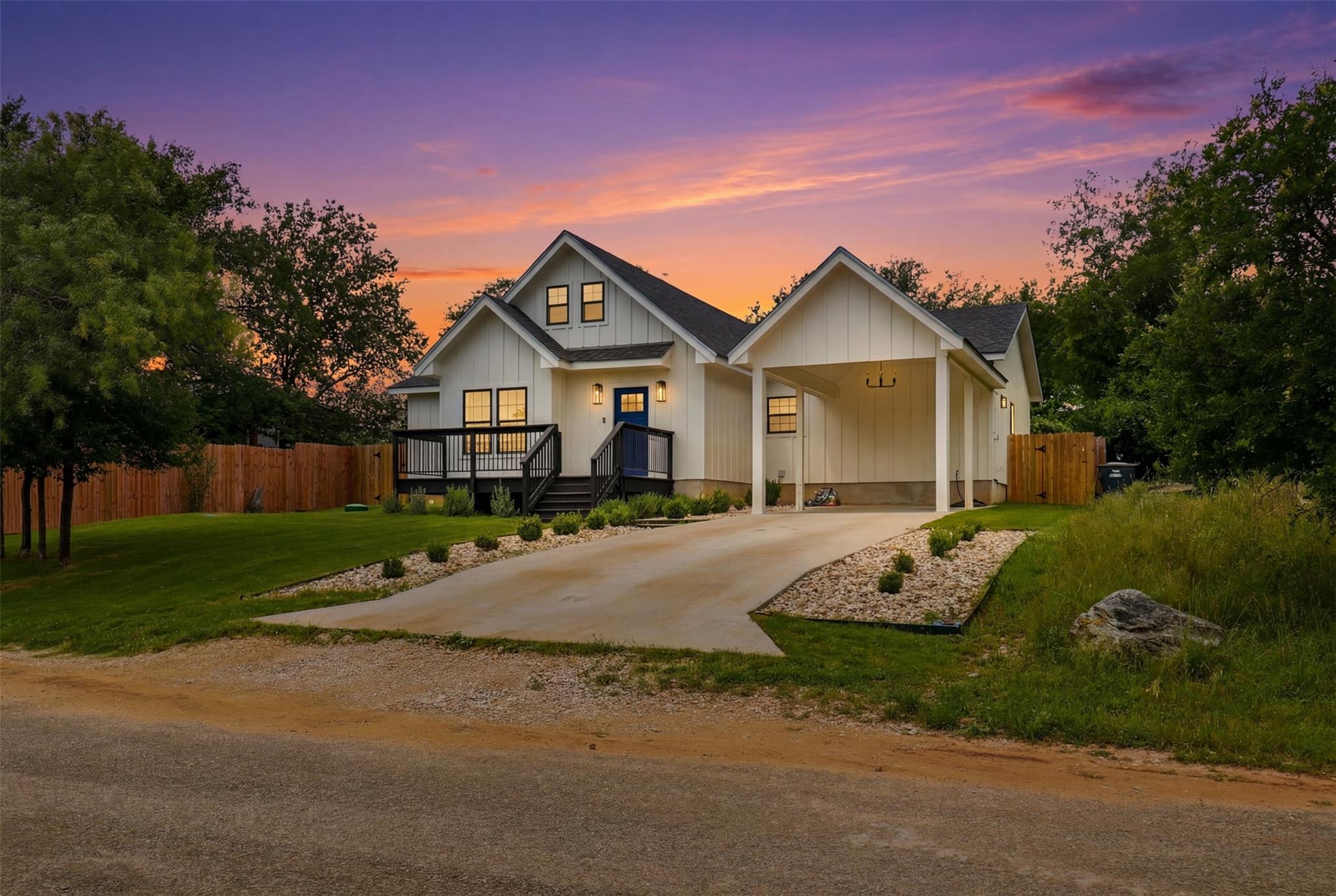 206 Sunfire, Spicewood, TX 78669