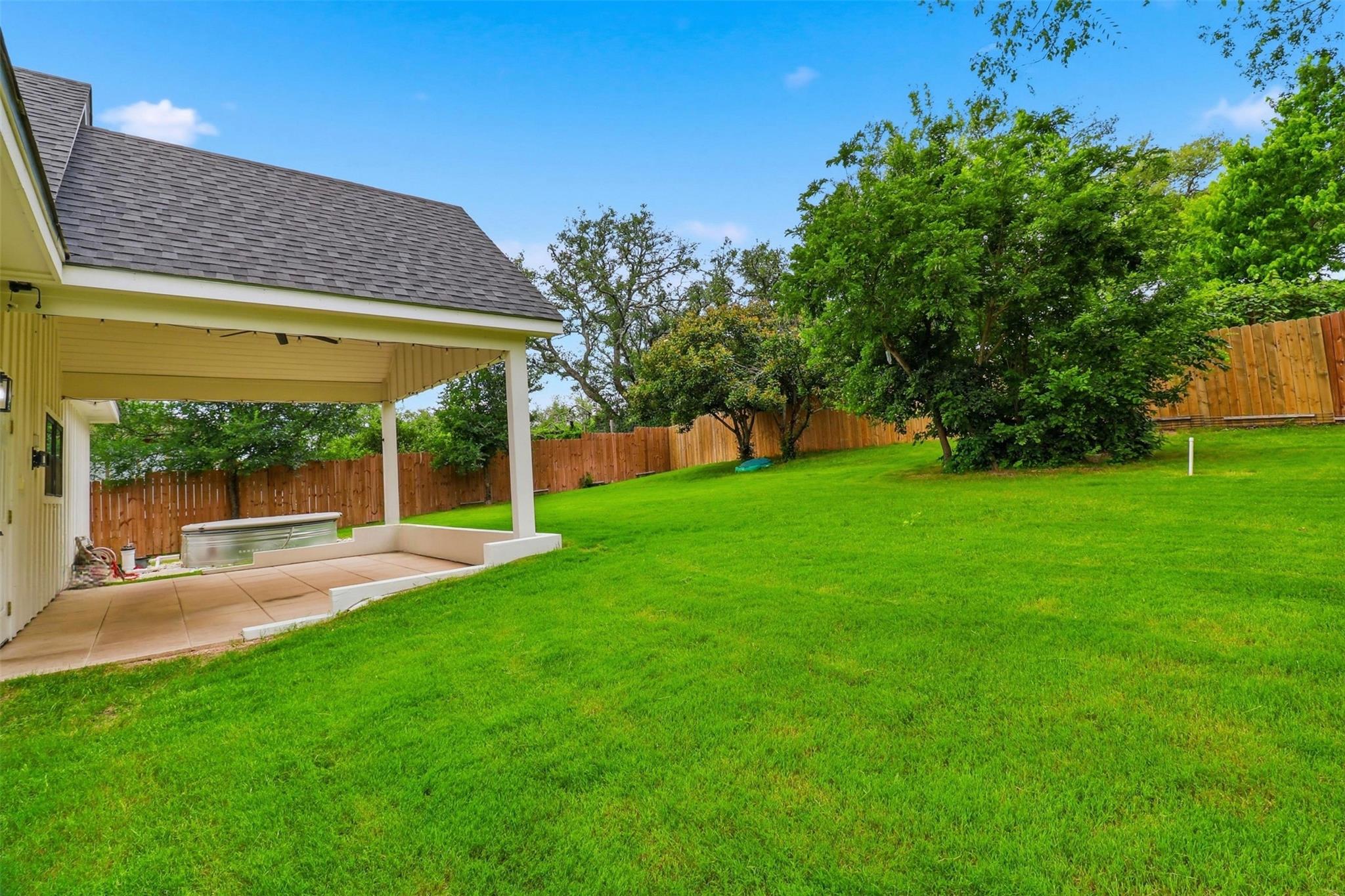 206 Sunfire, Spicewood, TX 78669