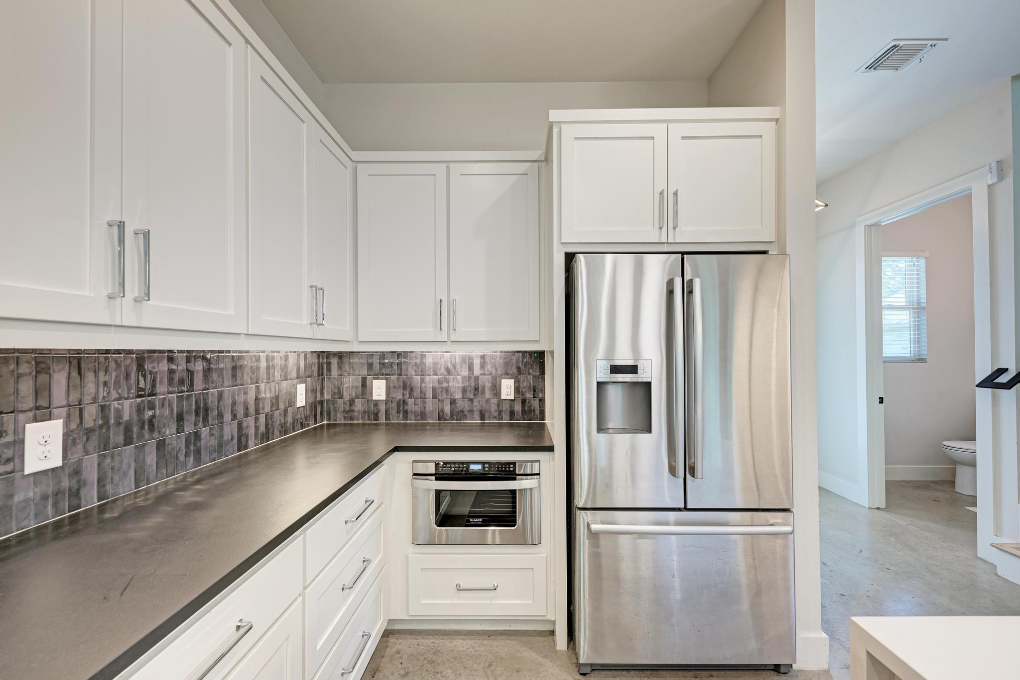 918 Cardinal Ln # A, Austin, TX 78704