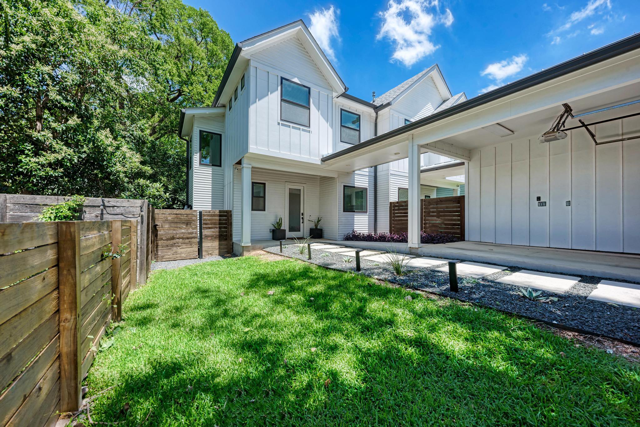 918 Cardinal Ln # A, Austin, TX 78704
