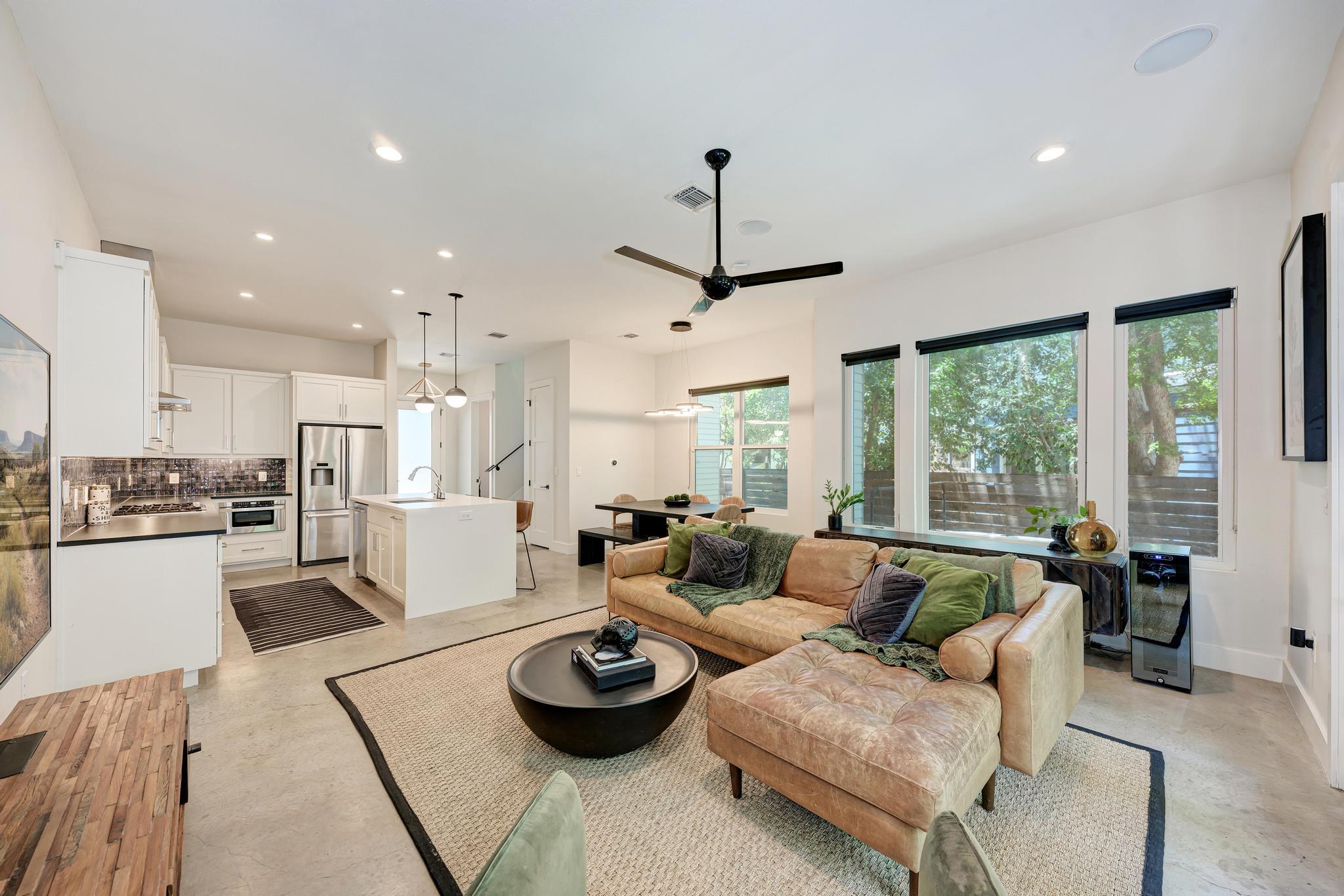 918 Cardinal Ln # A, Austin, TX 78704