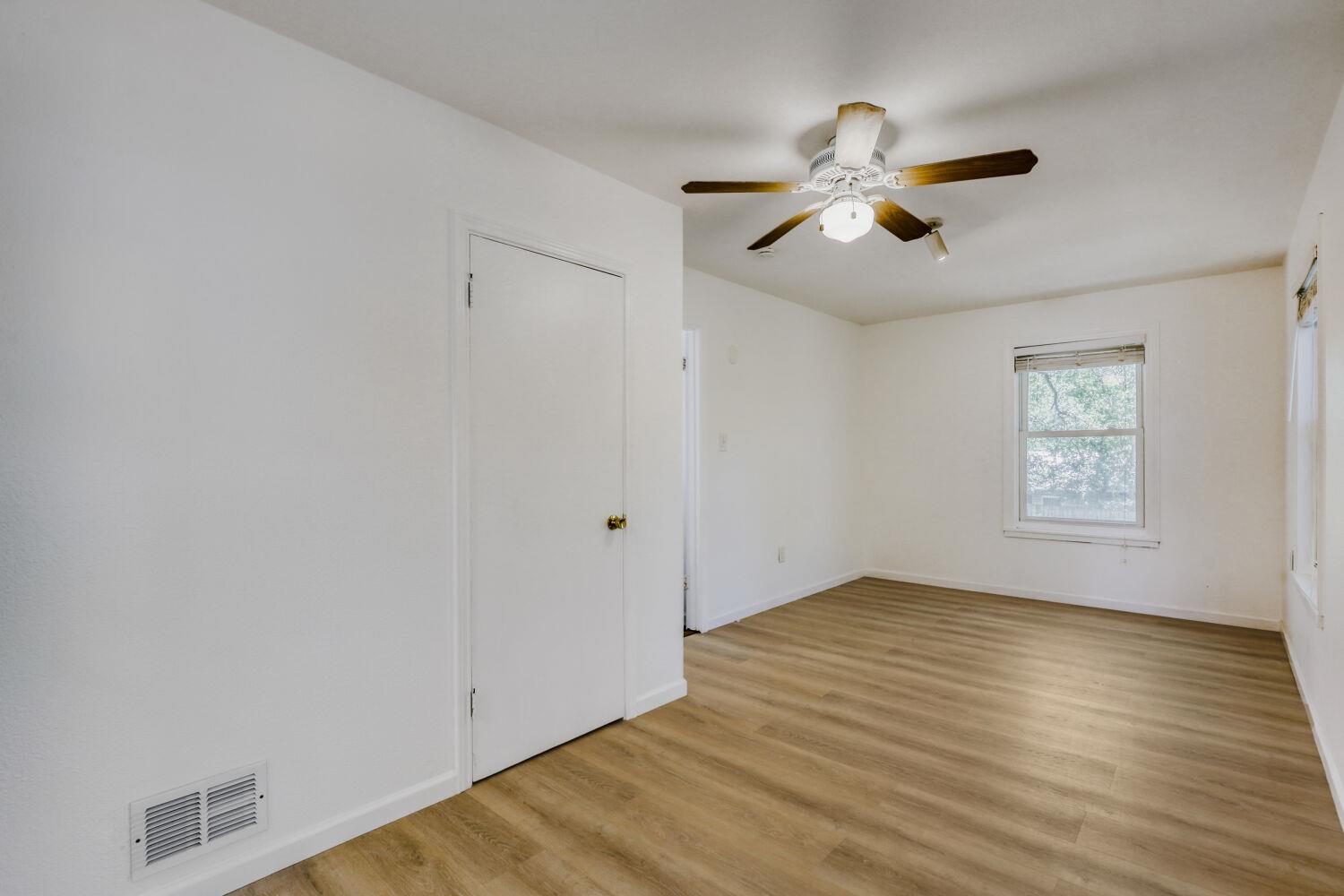 18221 Ledge St, Jonestown, TX 78645