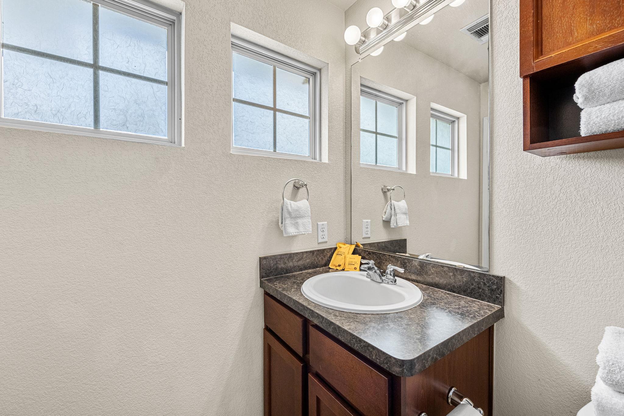 4520 Graceful Ln # 489, Austin, TX 78725