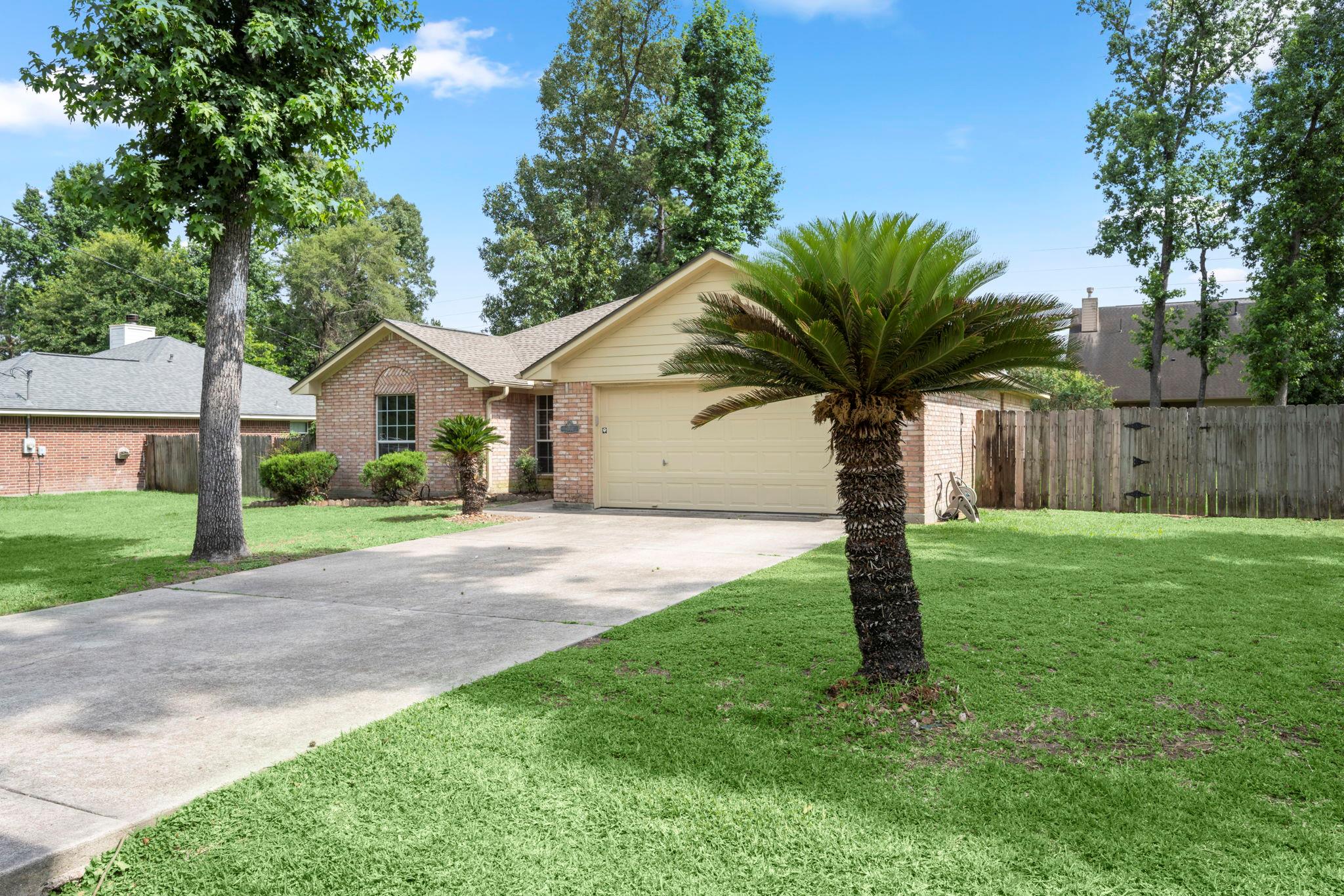 6707 Woodland Oaks, Magnolia, TX 77354