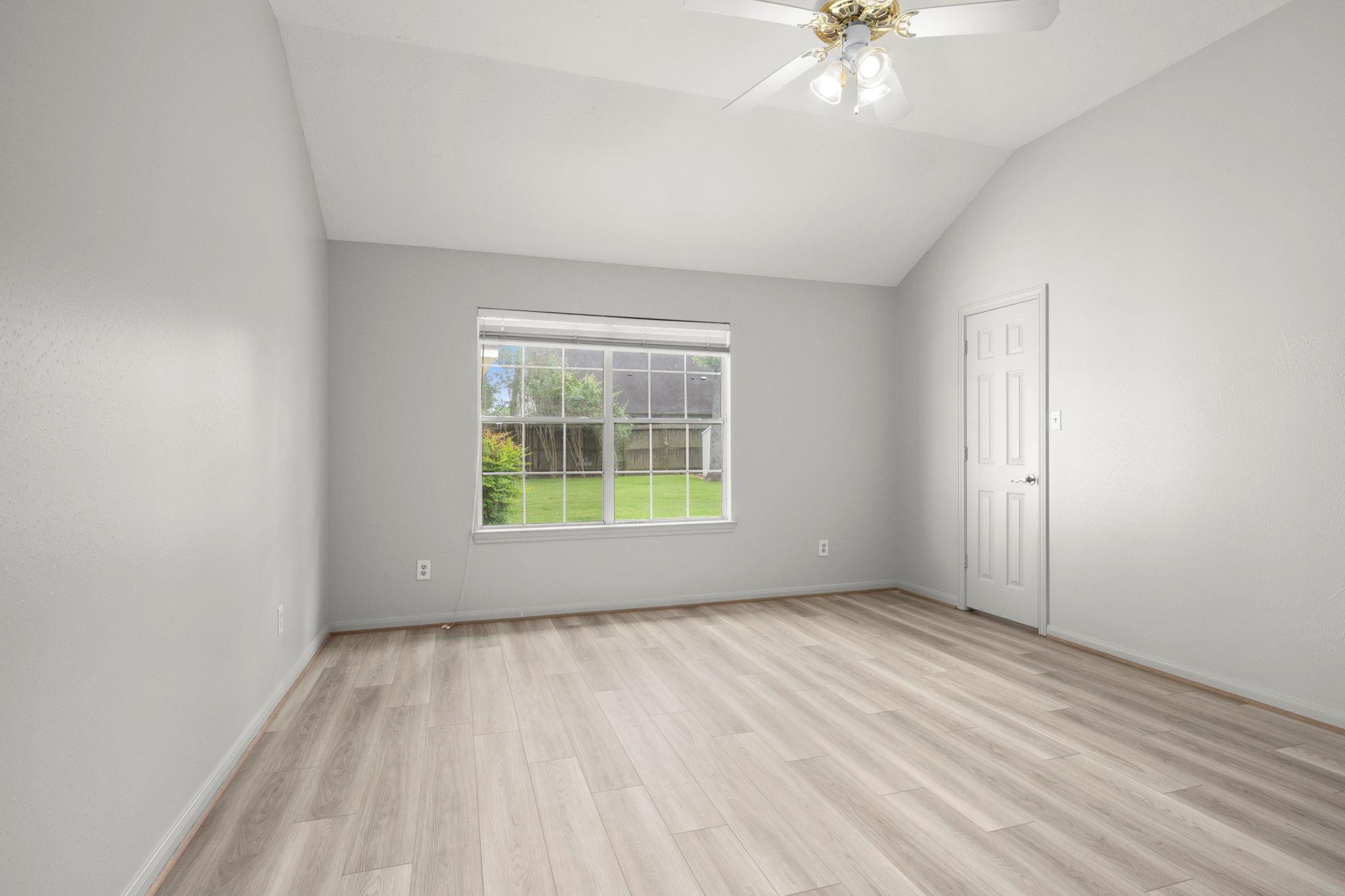 6707 Woodland Oaks, Magnolia, TX 77354