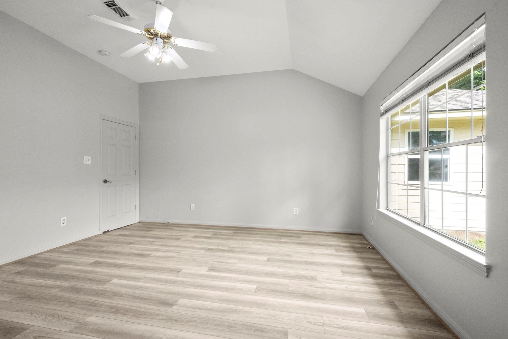 6707 Woodland Oaks, Magnolia, TX 77354
