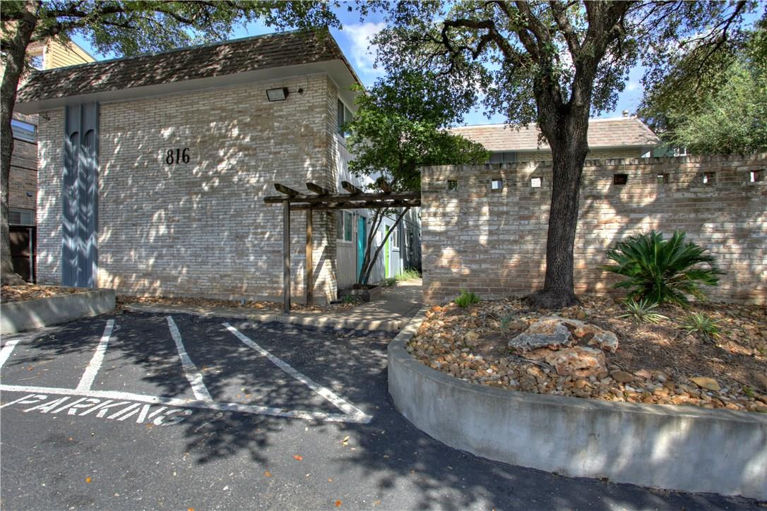816 W North Loop Blvd # 107, Austin, TX 78756