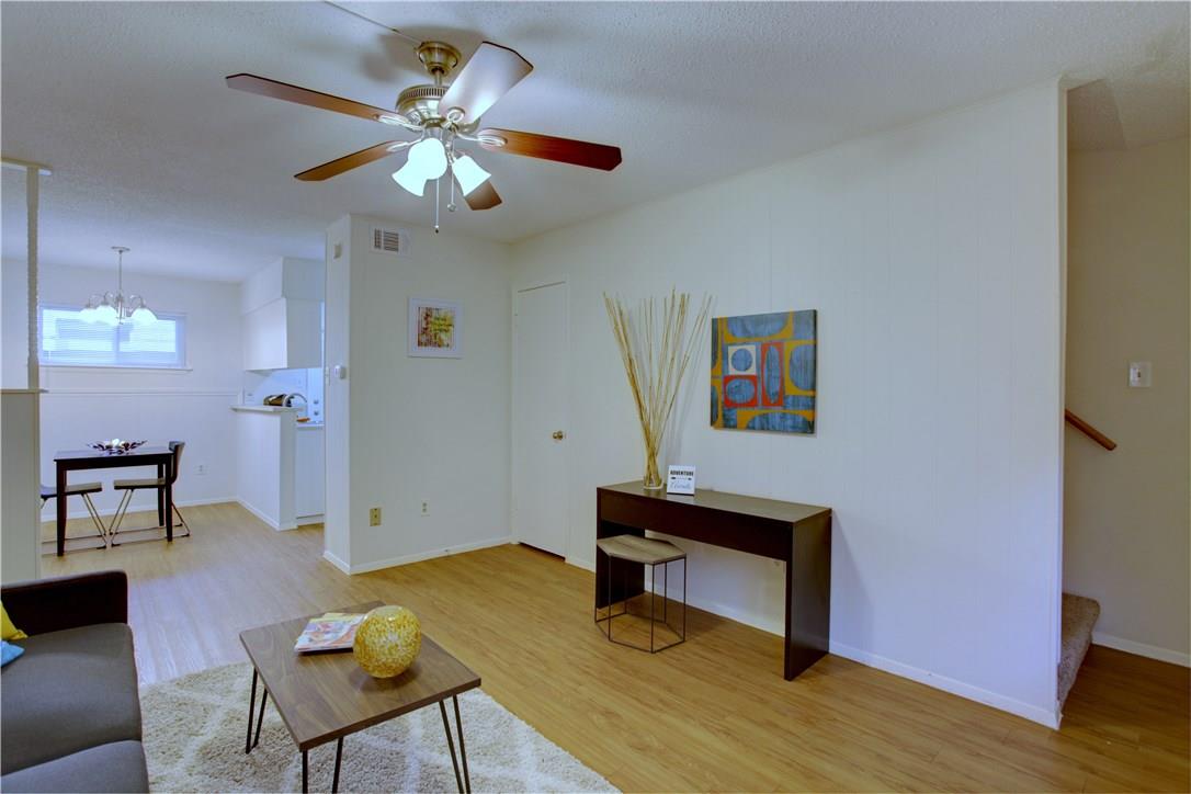 816 W North Loop Blvd # 107, Austin, TX 78756