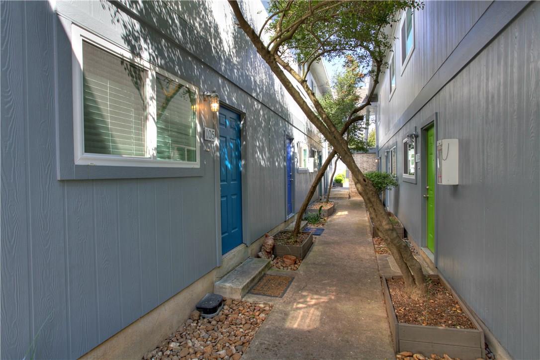 816 W North Loop Blvd # 107, Austin, TX 78756
