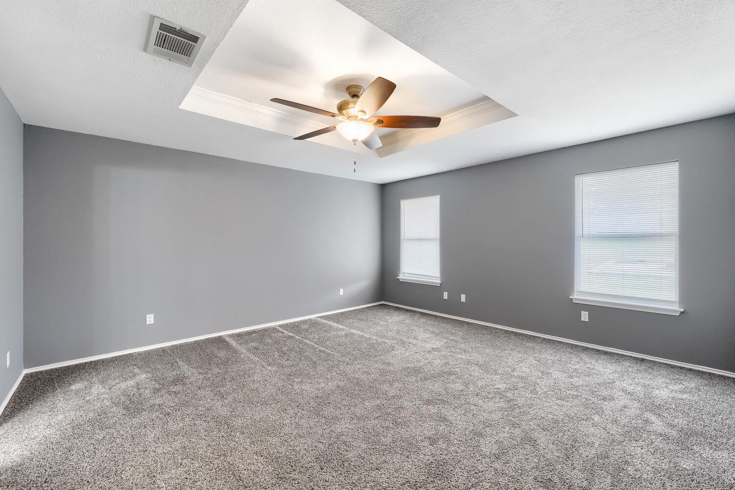 391 Jim Miller Dr, Kyle, TX 78640