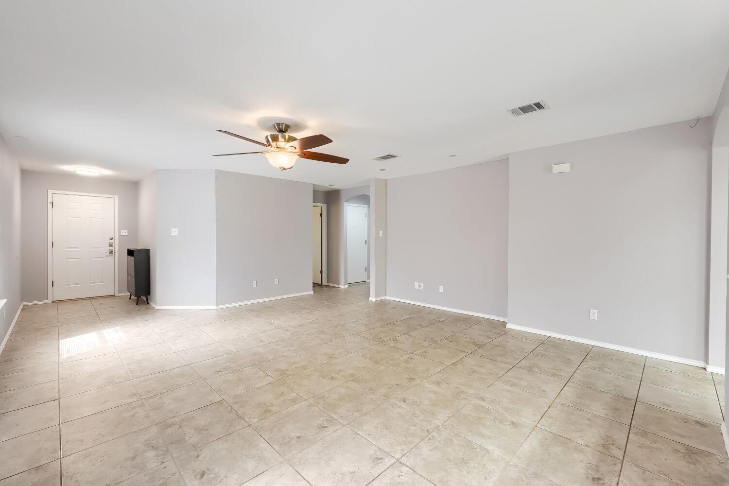 391 Jim Miller Dr, Kyle, TX 78640