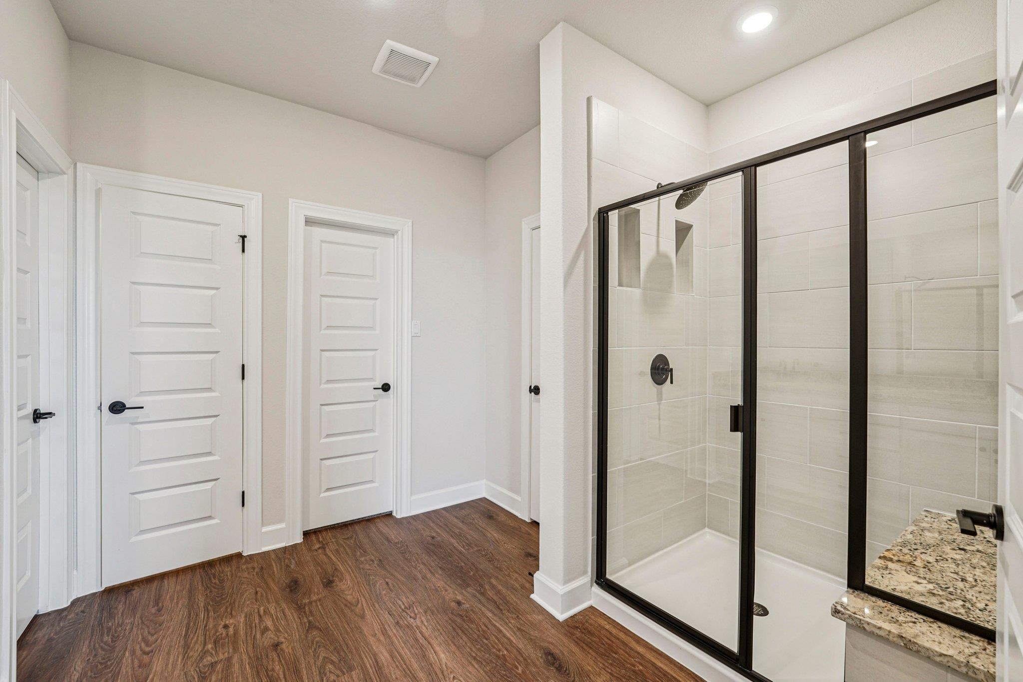 501 W Luna Blue Ln, Jarrell, TX 76537