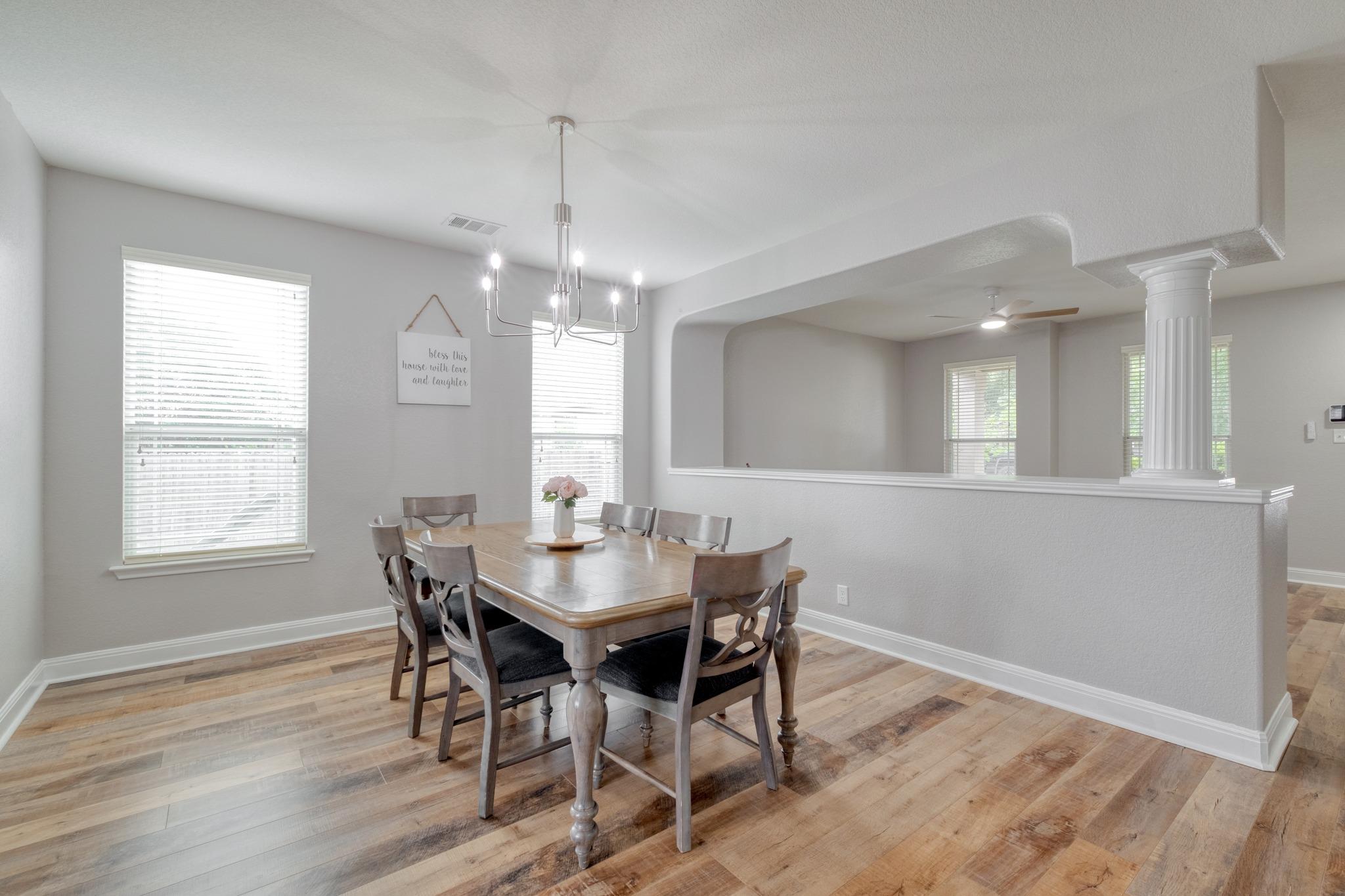 141 Clematis Ct, Kyle, TX 78640