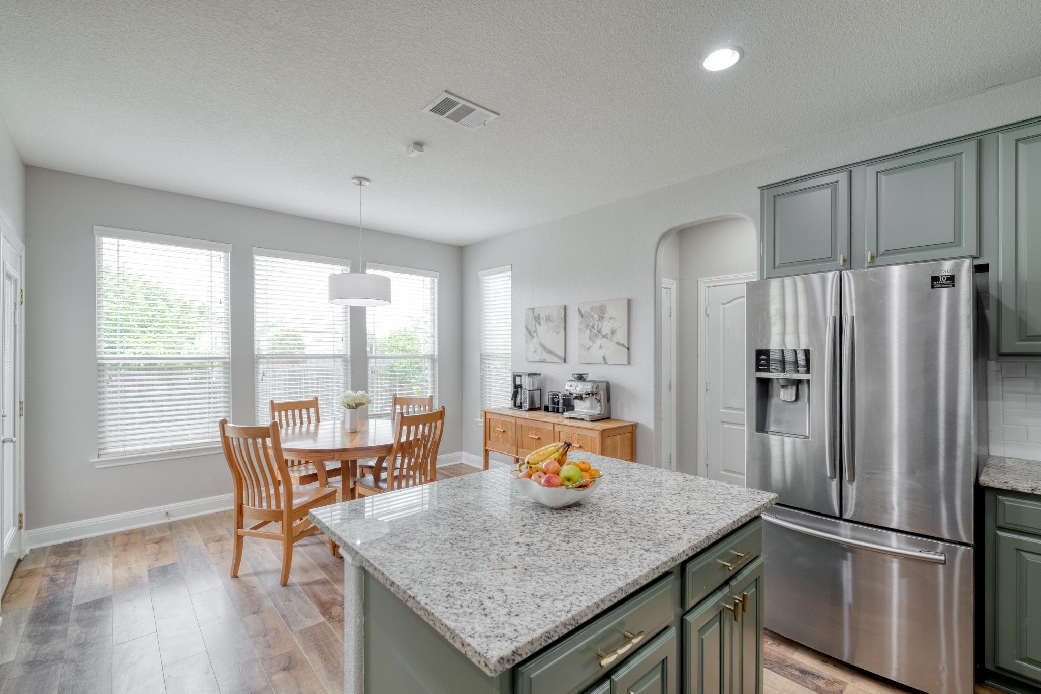 141 Clematis Ct, Kyle, TX 78640