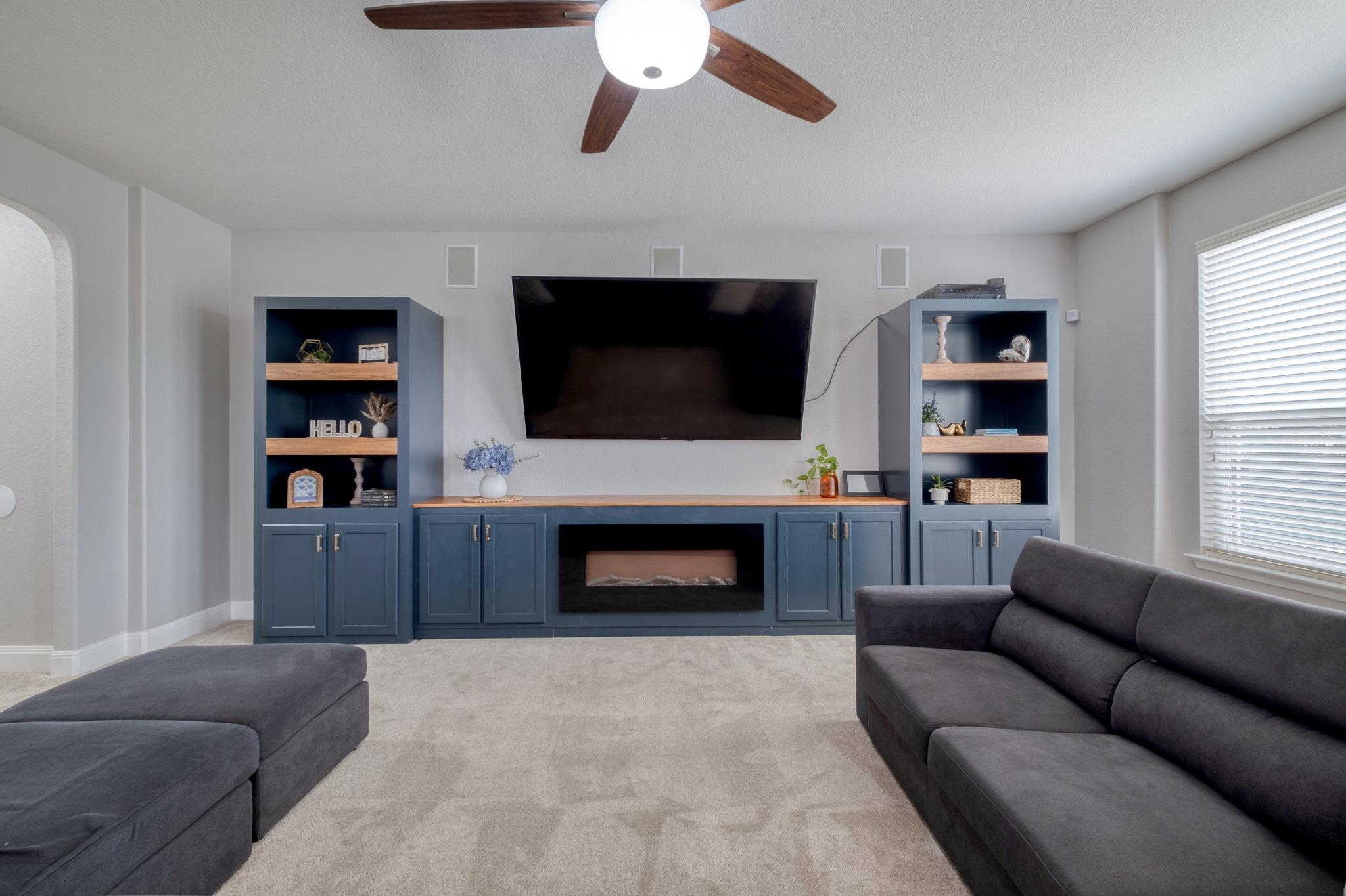 141 Clematis Ct, Kyle, TX 78640