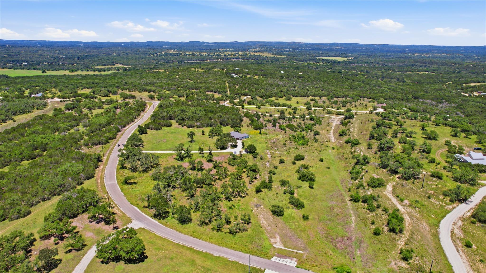 623 Whiskey Trl, Blanco, TX 78606