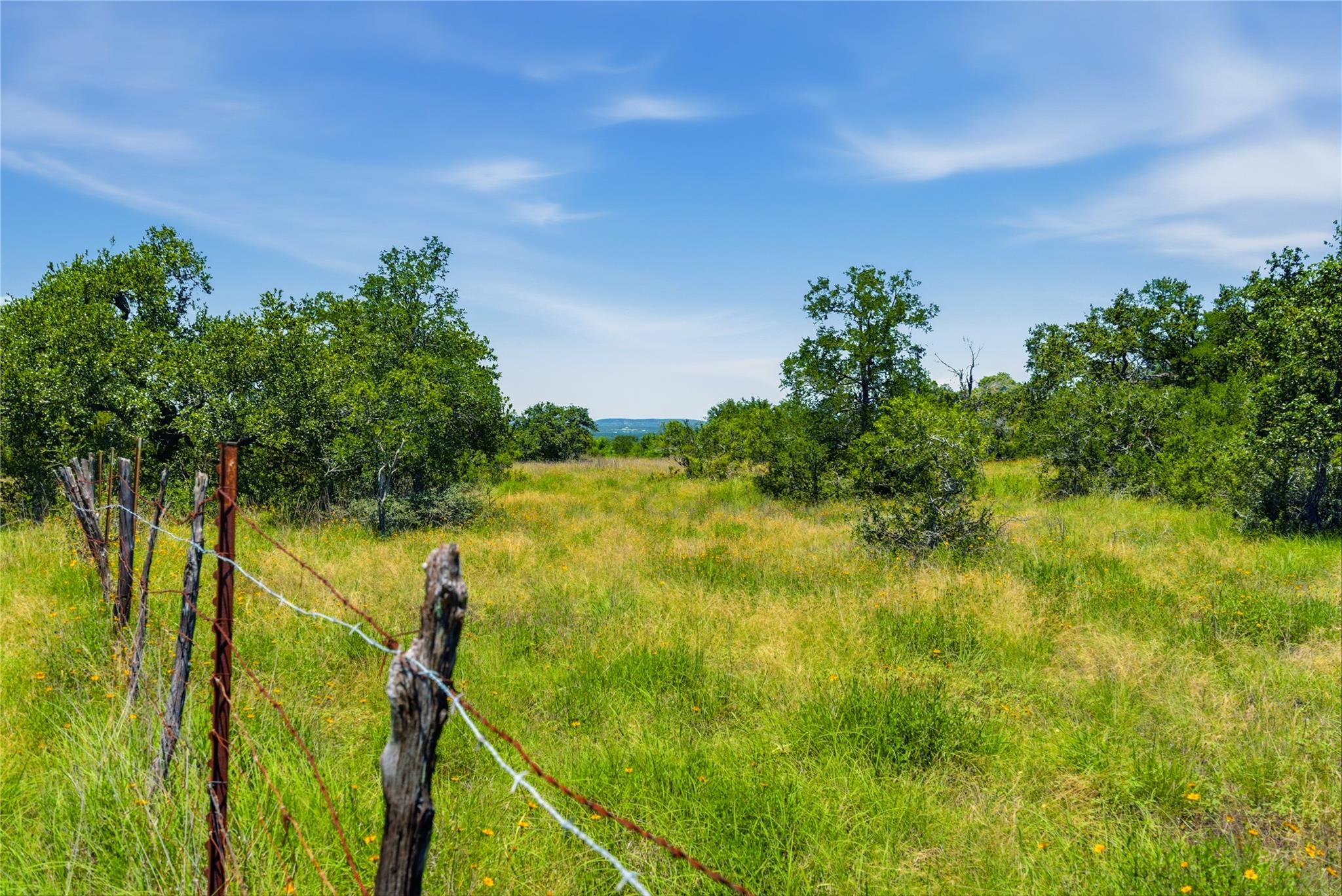 623 Whiskey Trl, Blanco, TX 78606