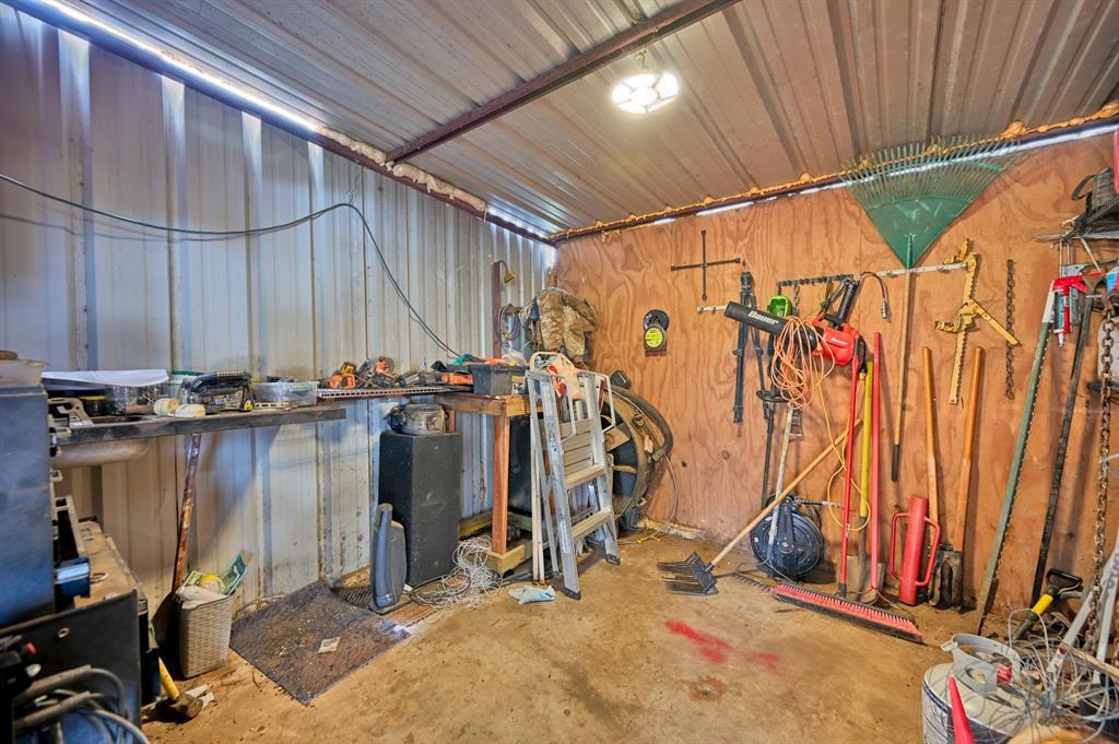 4057 W HIGHWAY 21, Paige, TX 78659
