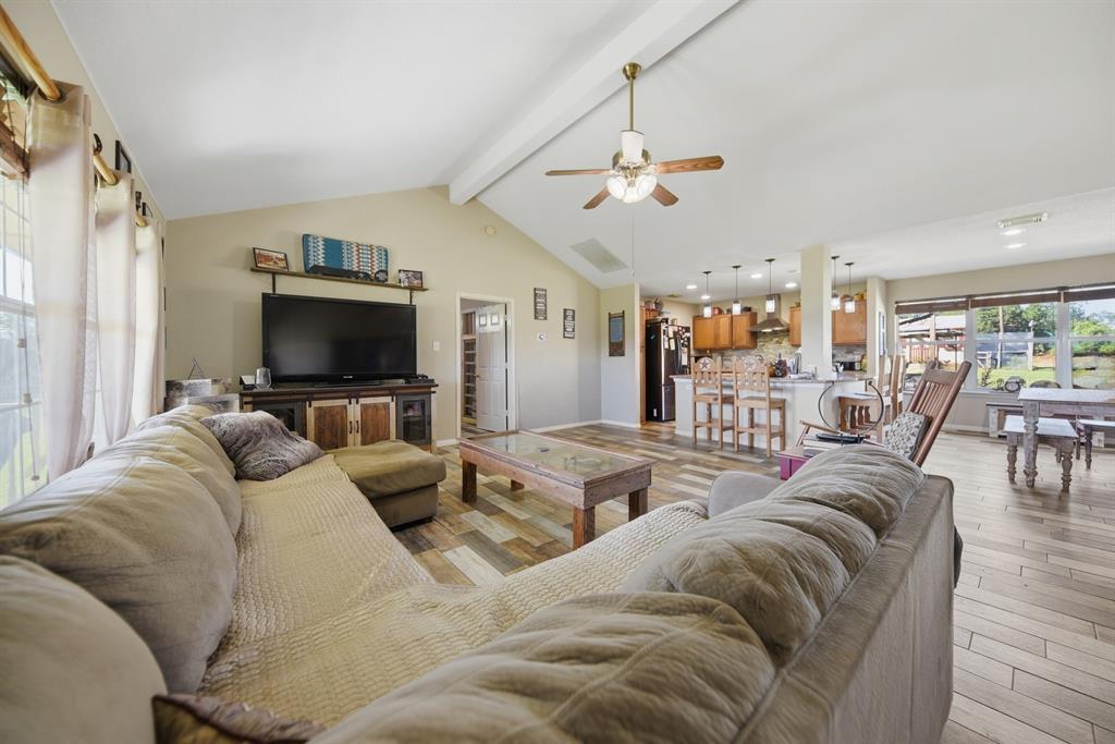 4057 W HIGHWAY 21, Paige, TX 78659