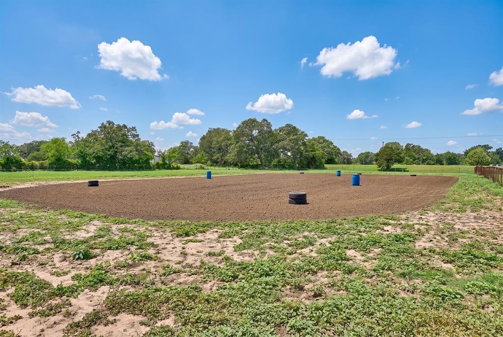 4057 W HIGHWAY 21, Paige, TX 78659