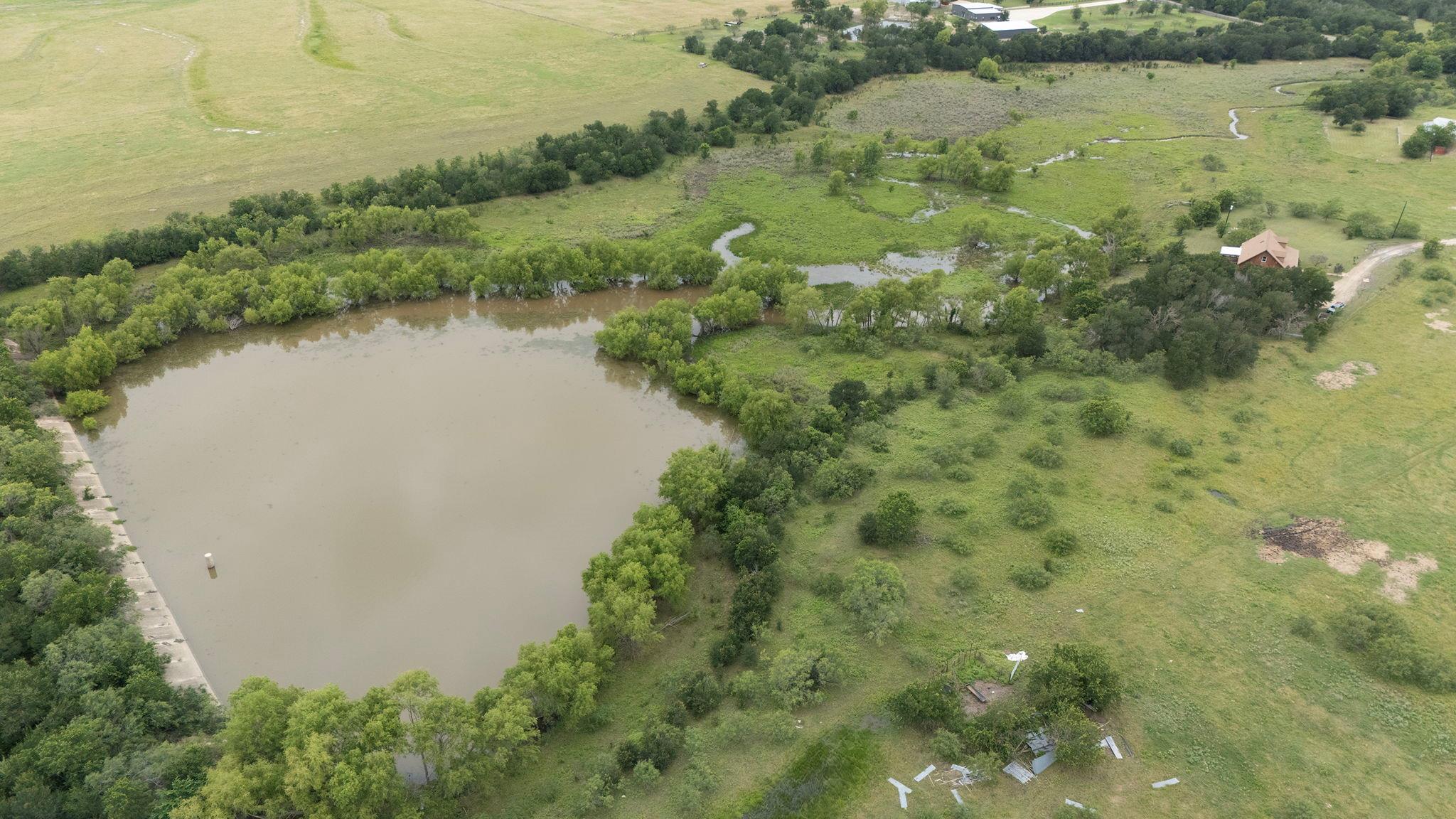 51 County Road 436, Thrall, TX 76578