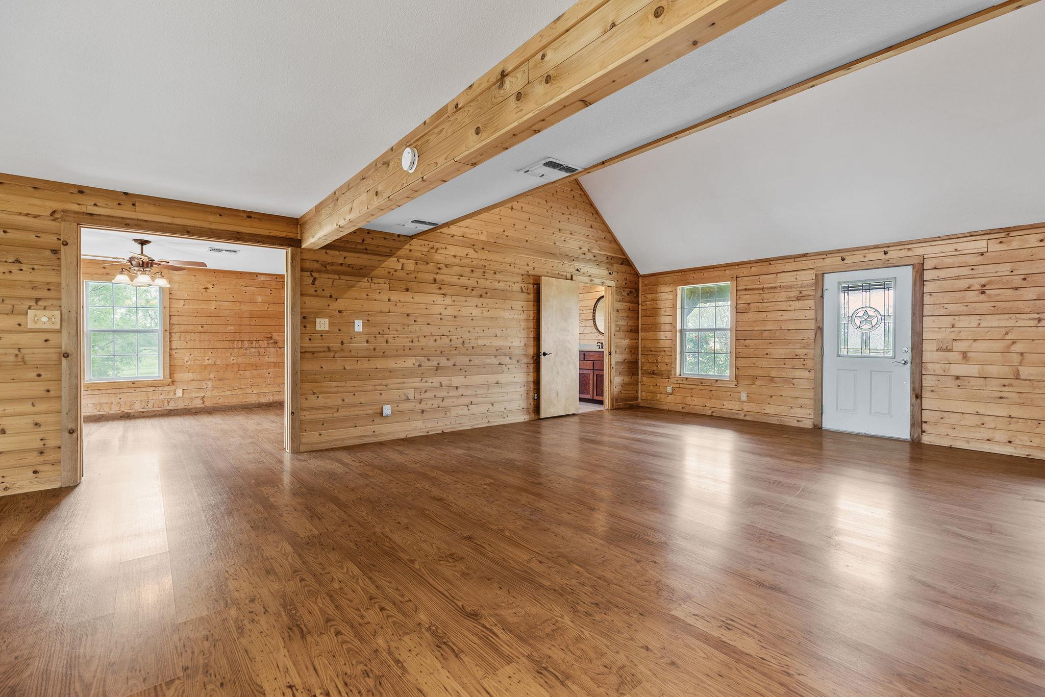 51 County Road 436, Thrall, TX 76578