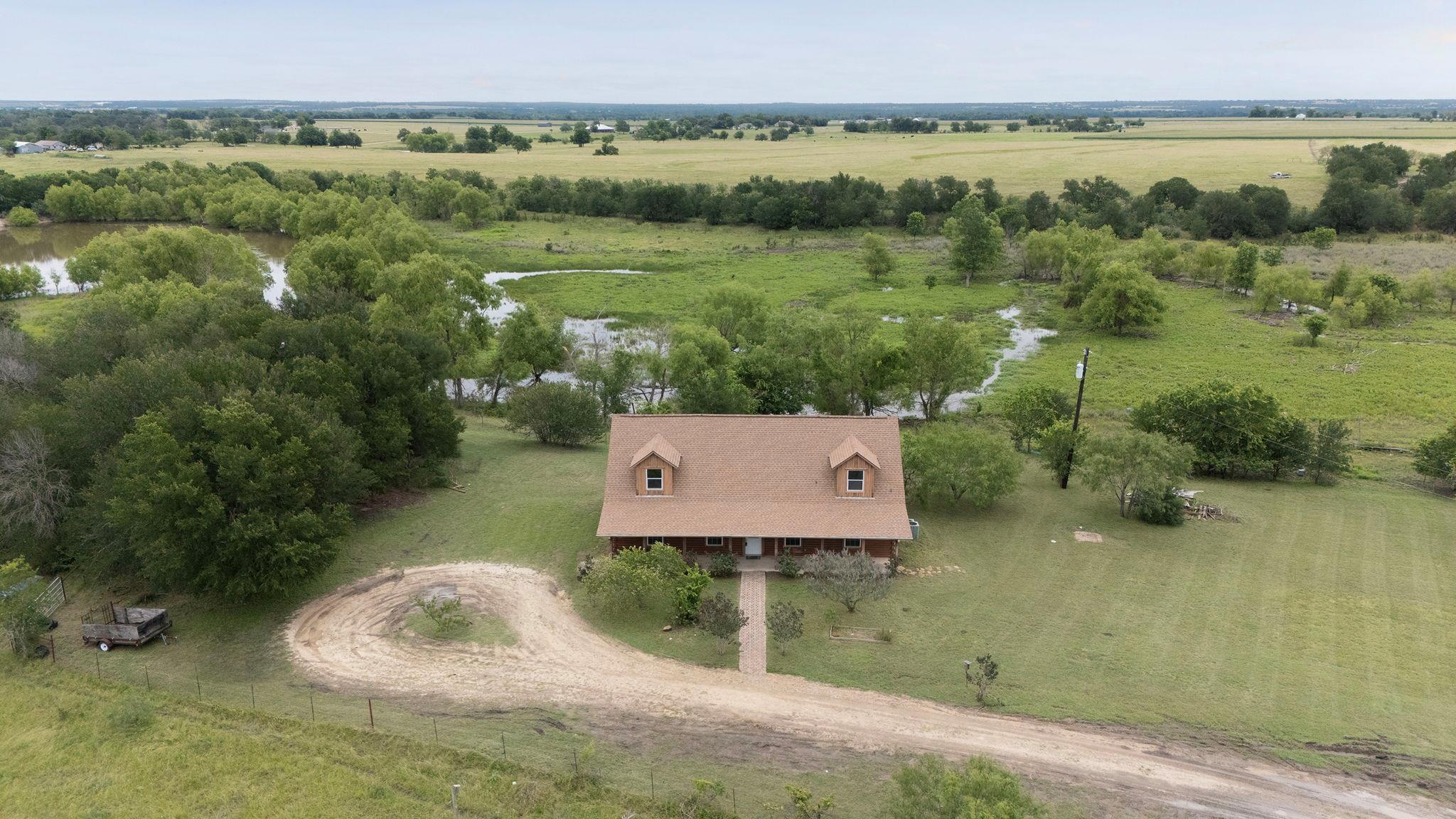 51 County Road 436, Thrall, TX 76578