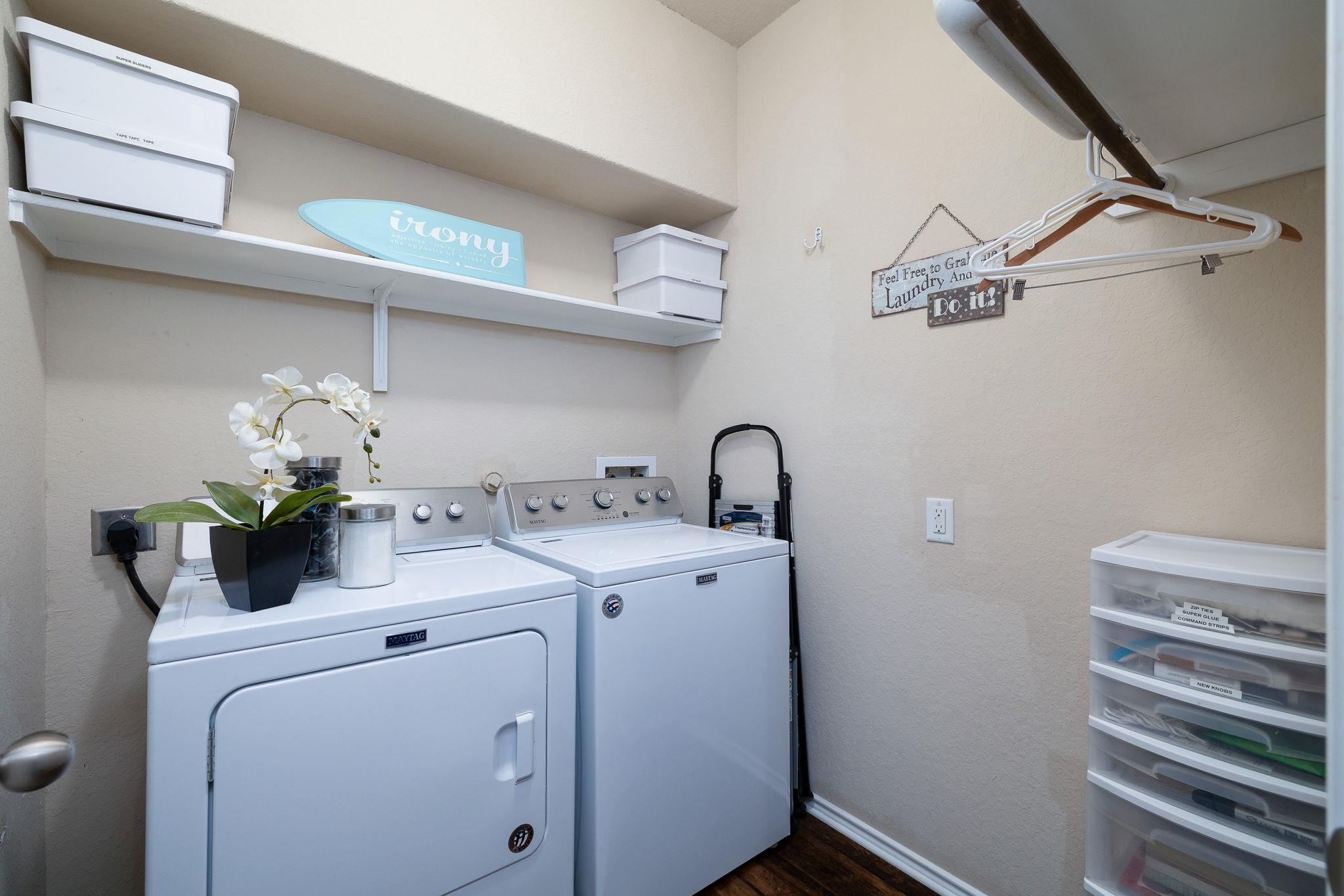 401 Canterbury Hl, Cibolo, TX 78108