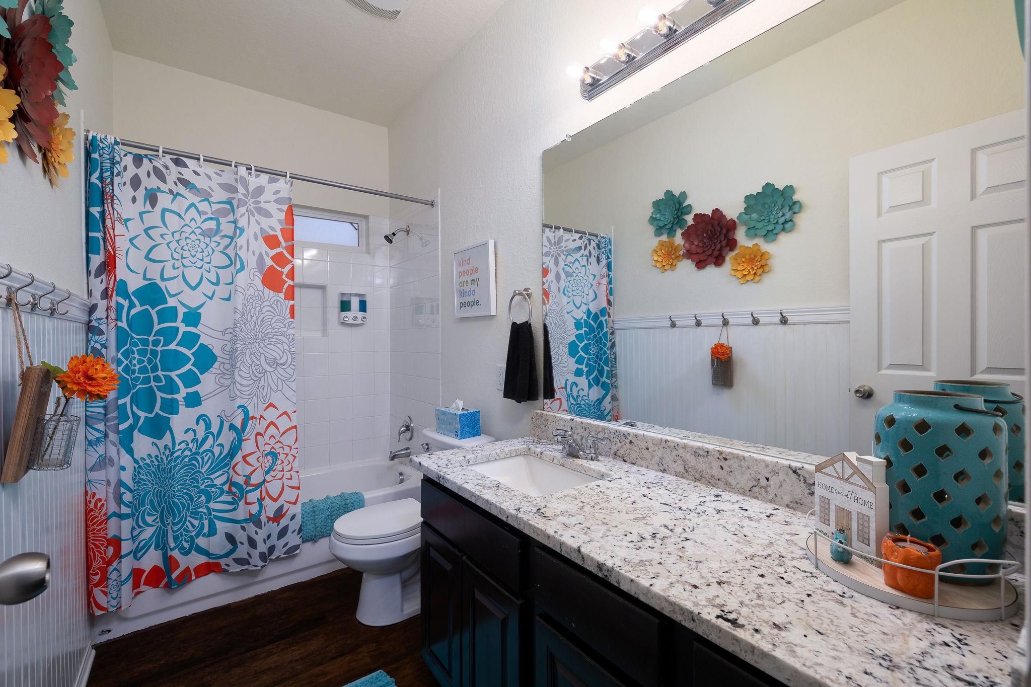 401 Canterbury Hl, Cibolo, TX 78108