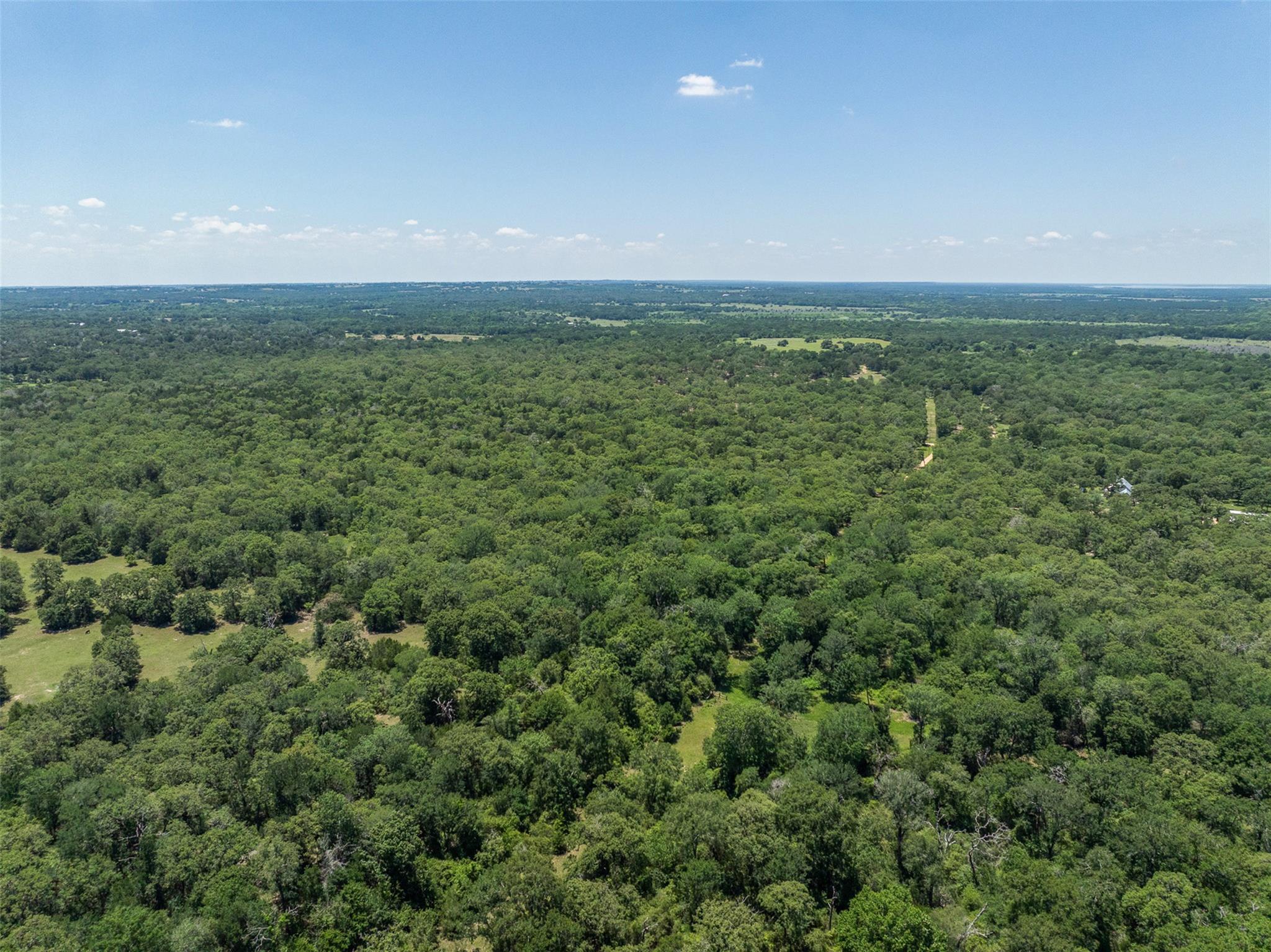 000 Clay Ln, Brenham, TX 77833